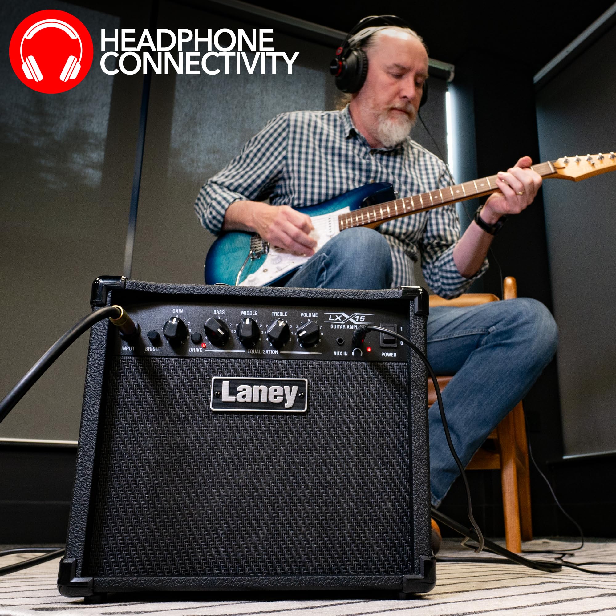 Laney LX15 Amplificatore di chitarra elettrica - AMP da 15 W, interruttore di azionamento, EQ a 3 bande, input Aux- AMP portatile compatto per principianti - nero