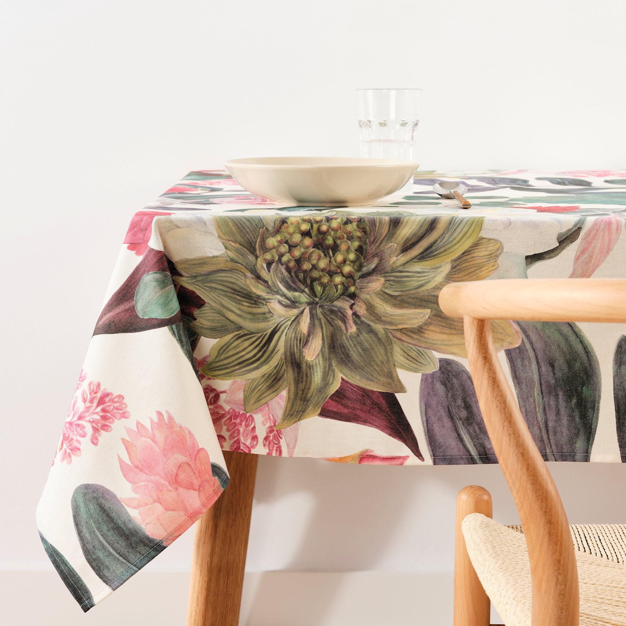 BELUM | Stain Resistant Tablecloth Size 100 x 155 cm - Extra Soft Touch Tablecloth Colour Multicolor - Tablecloth 100% Made in Spain Fabric 100% Organic Cotton - Tablecloth Model 0318-105
