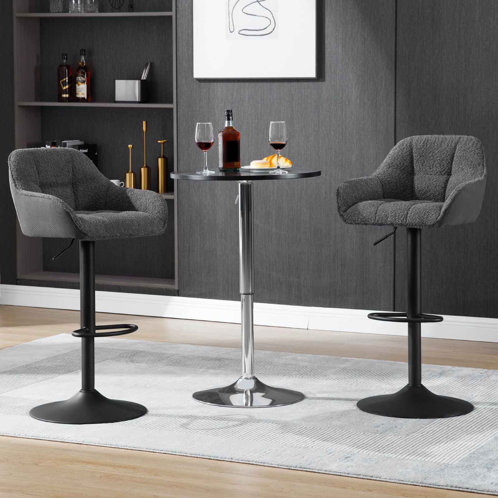CLP - Set 2 Sgabelli Bar DAMASO - Sgabello Alto Design Trapuntato in Tessuto, con Braccioli e