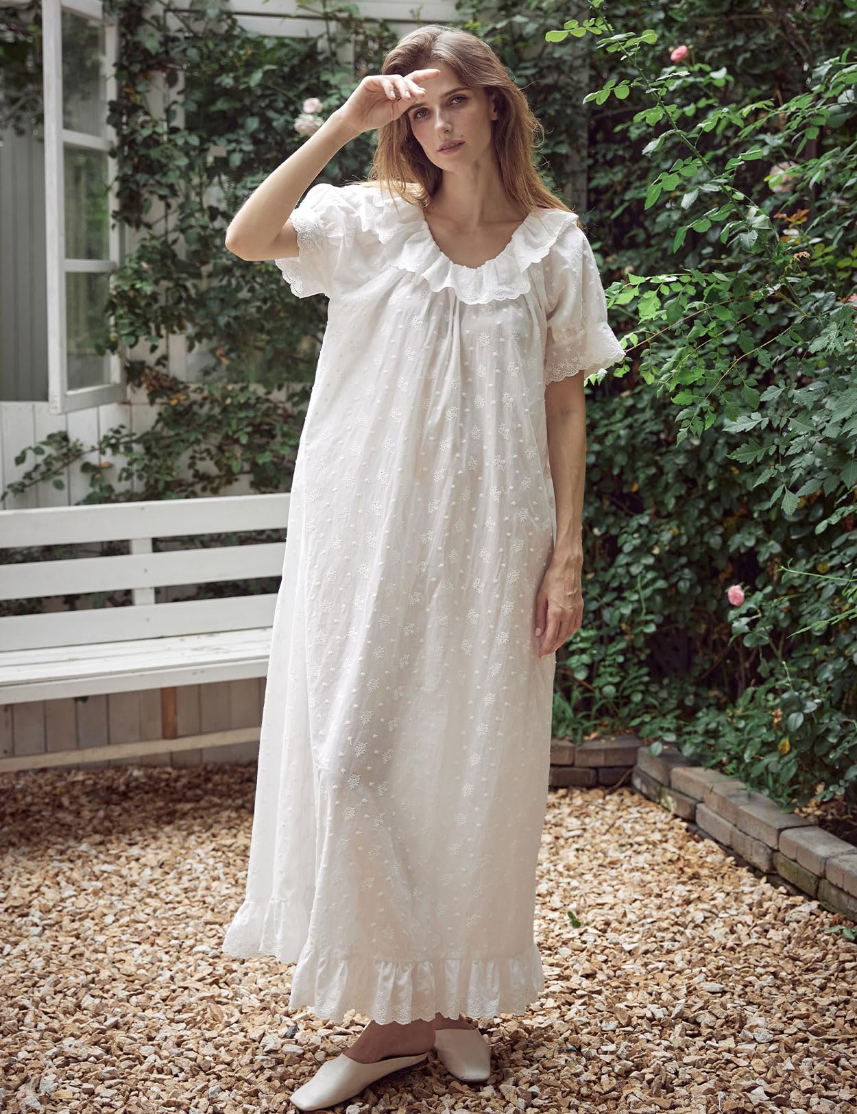 BEAUTELICATE Damen Nachthemd Kurzarm Vintage Leichter Baumwolle Schlafkleid Lange Elastischer Halsausschnitt mit Rüschen Ganzkörper-Stickerei Sommer Viktorianisch Nachtkleid Negligé Weiß