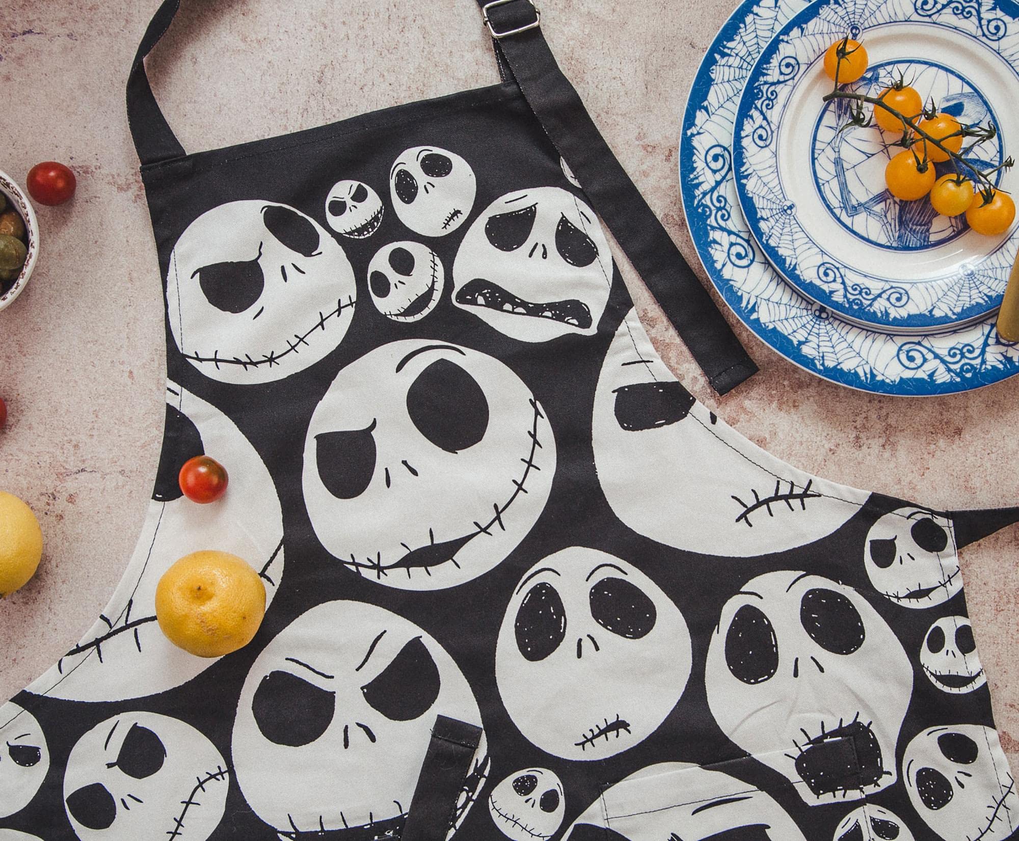 Ukonic Tablier de cuisine Disney L'Étrange Noël de Monsieur Jack Skellington Face pour cuisine, pâtisserie, barbecue, noir