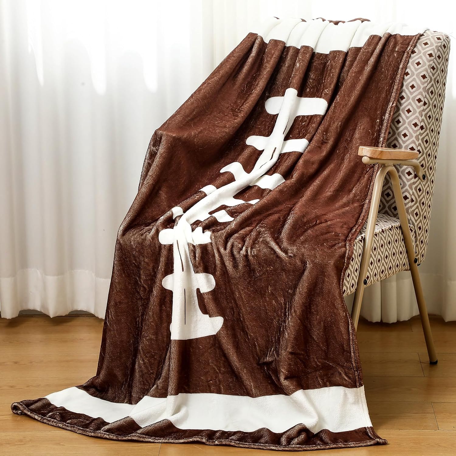 1 Pcs Football Flannel Blanket 40"x60" Football Fleece Throw Blanket for Teen Team Coach Gifts Ball Themed Accessories Decoration for Sport Lovers Birthday Christmas Adult Gift Favors