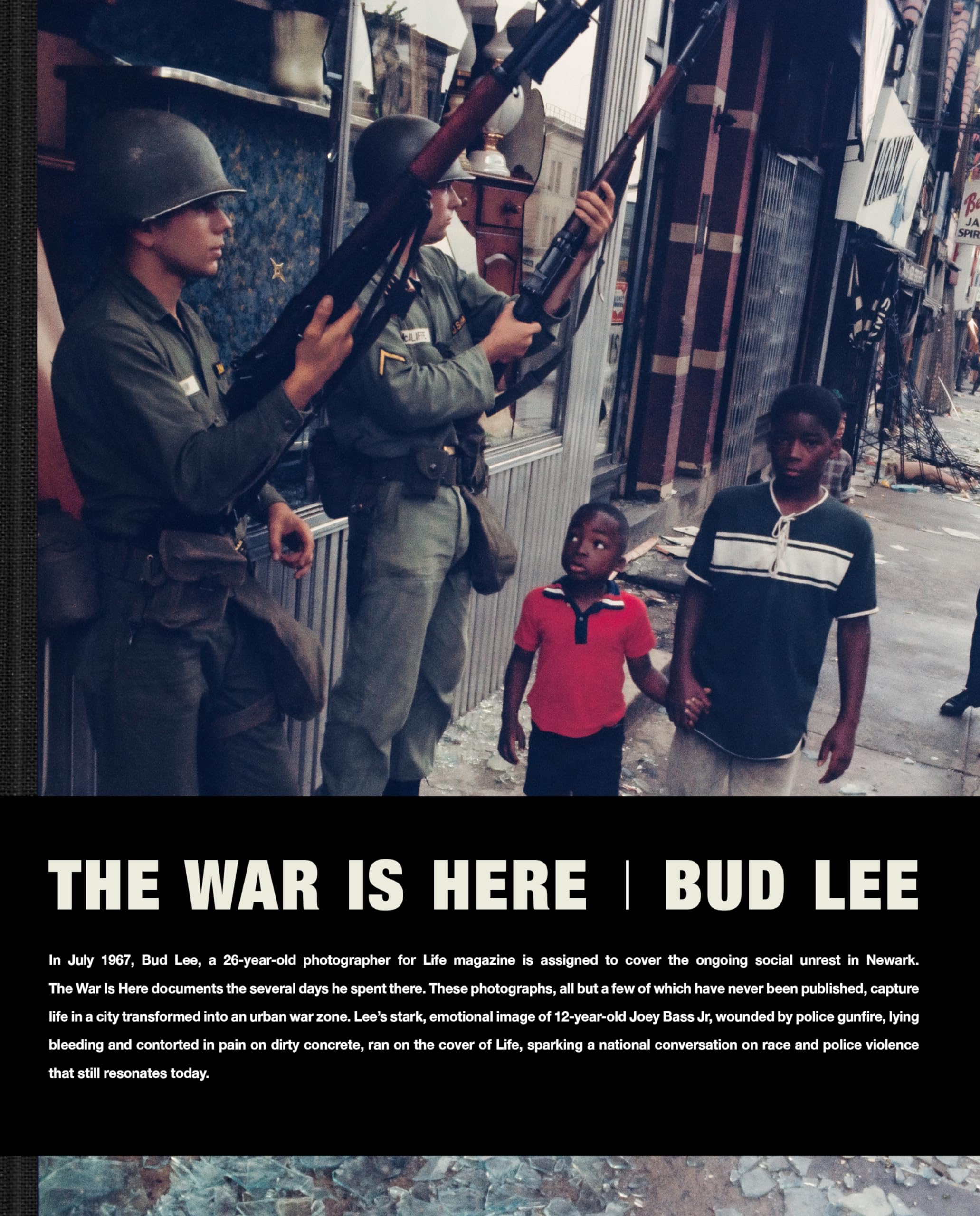 The War Is Here: Newark 1967 livre histoire livre émeutes