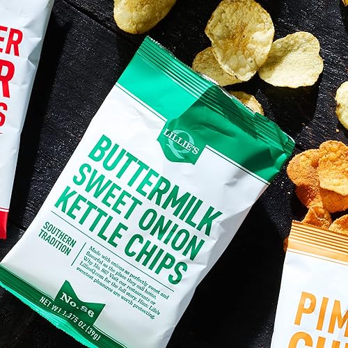 Miniatura 4 de Lillie's Q - Chips de suero de leche y cebolla dulce, papas fritas de cebolla Vidalia, chips de hervidor de lotes pequeños, bolsas individuales,