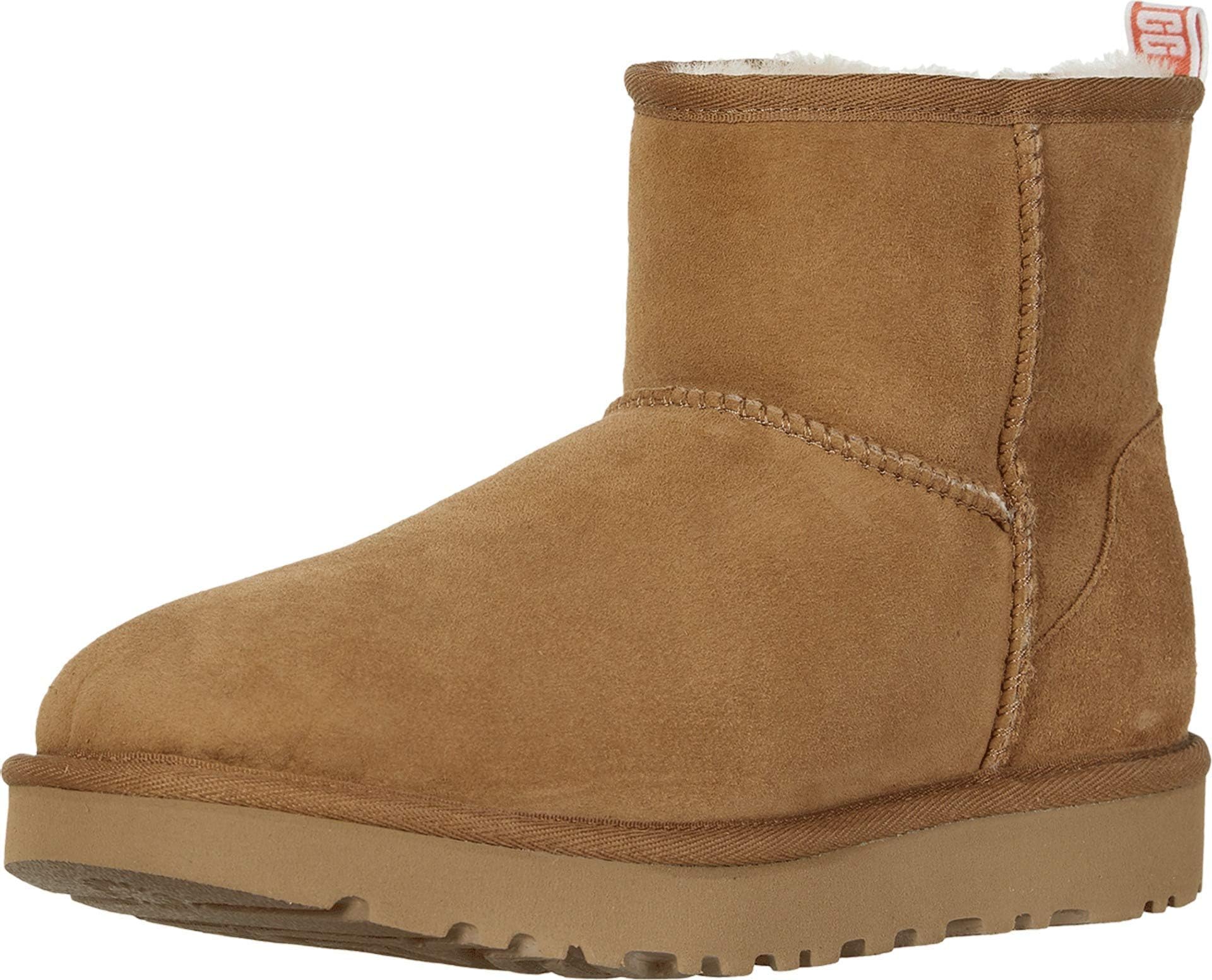 UGG Classic Mini II Graphic Logo