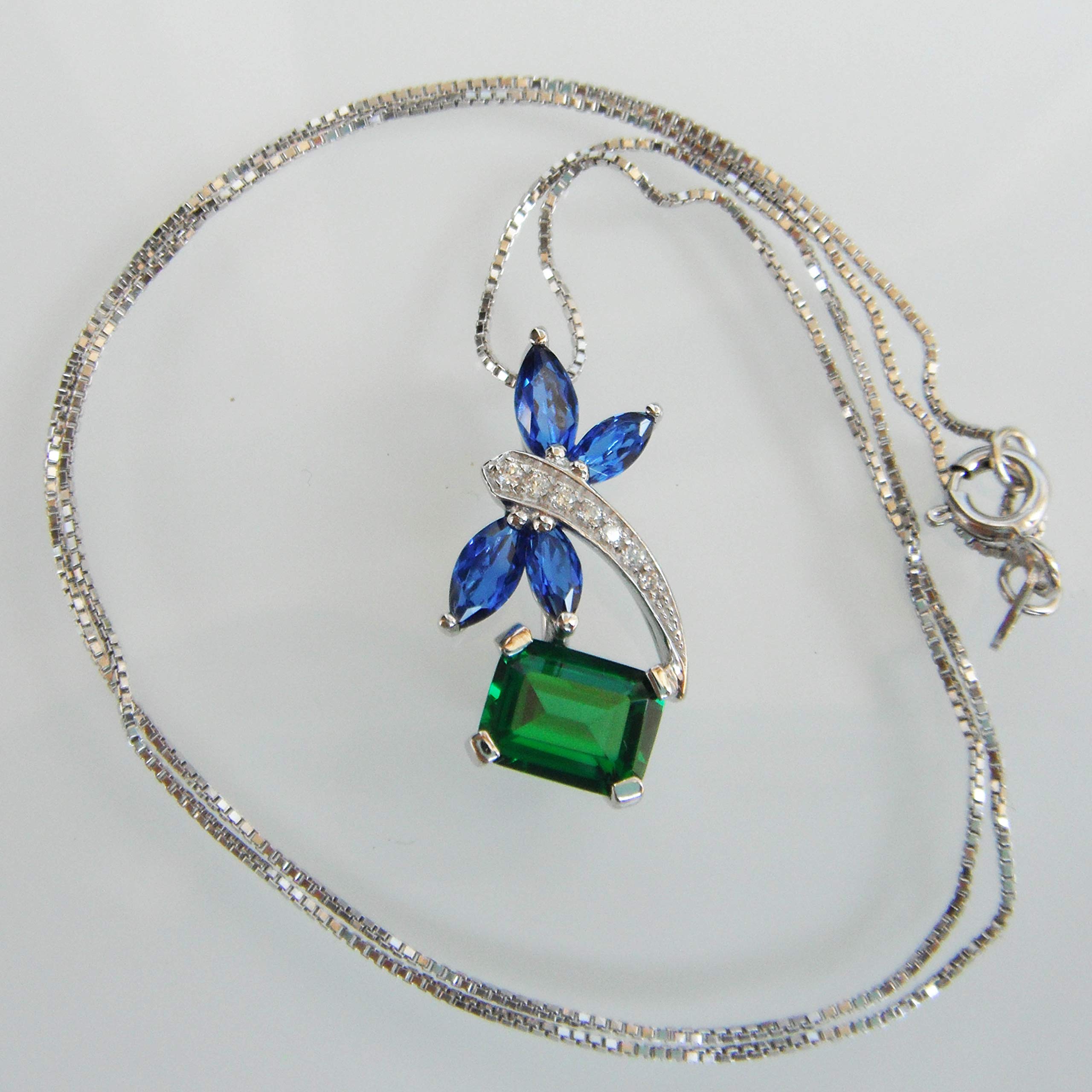 Navachi plata cuadrada Green Blue Emerald
