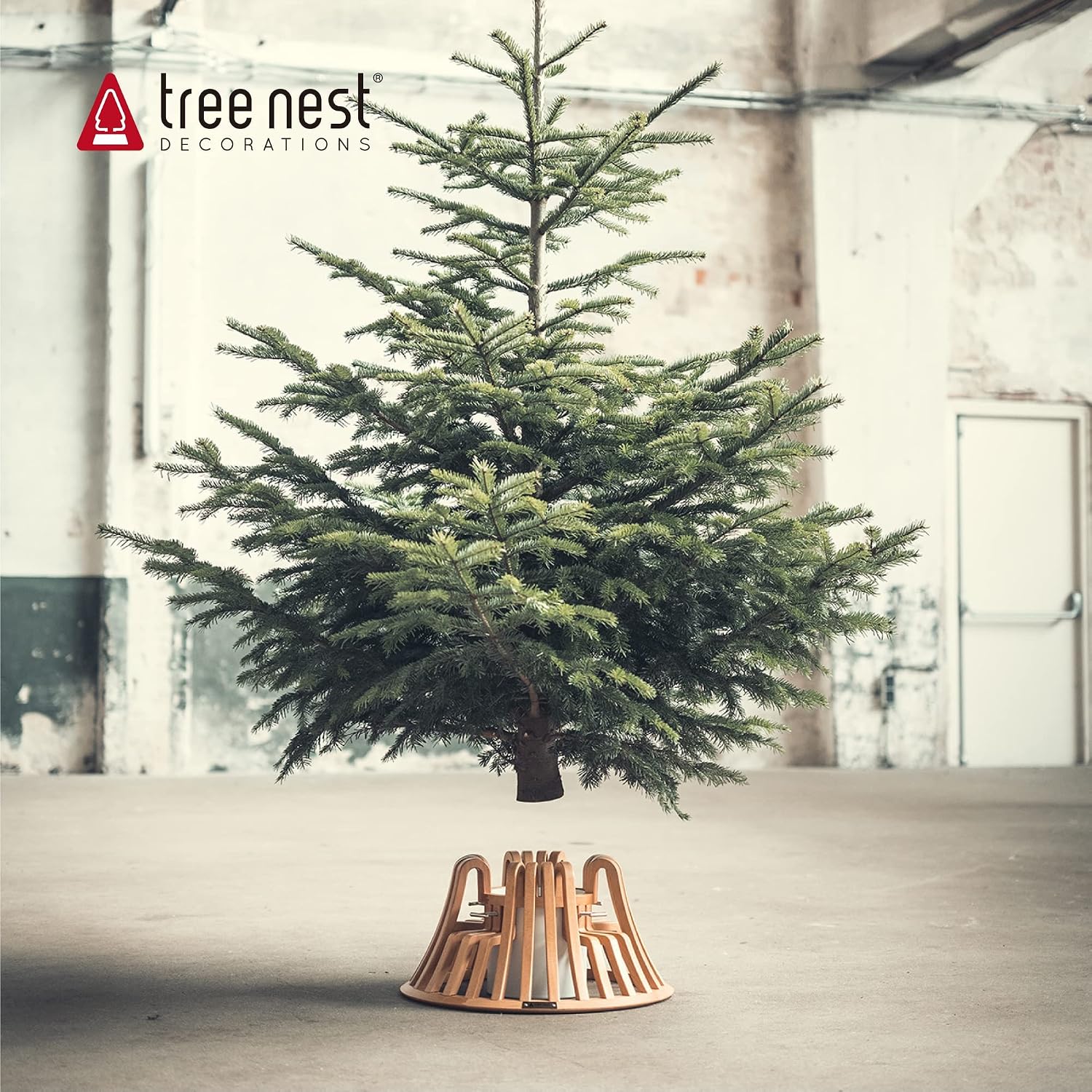 Tree Nest Christmas Tree Stand Base Tree Holder Handmade Craftmanship for 9.8ft Real Trees Limited Edition for Xmas Tree Decoration no Tree Collar or Skirt Needed Crown