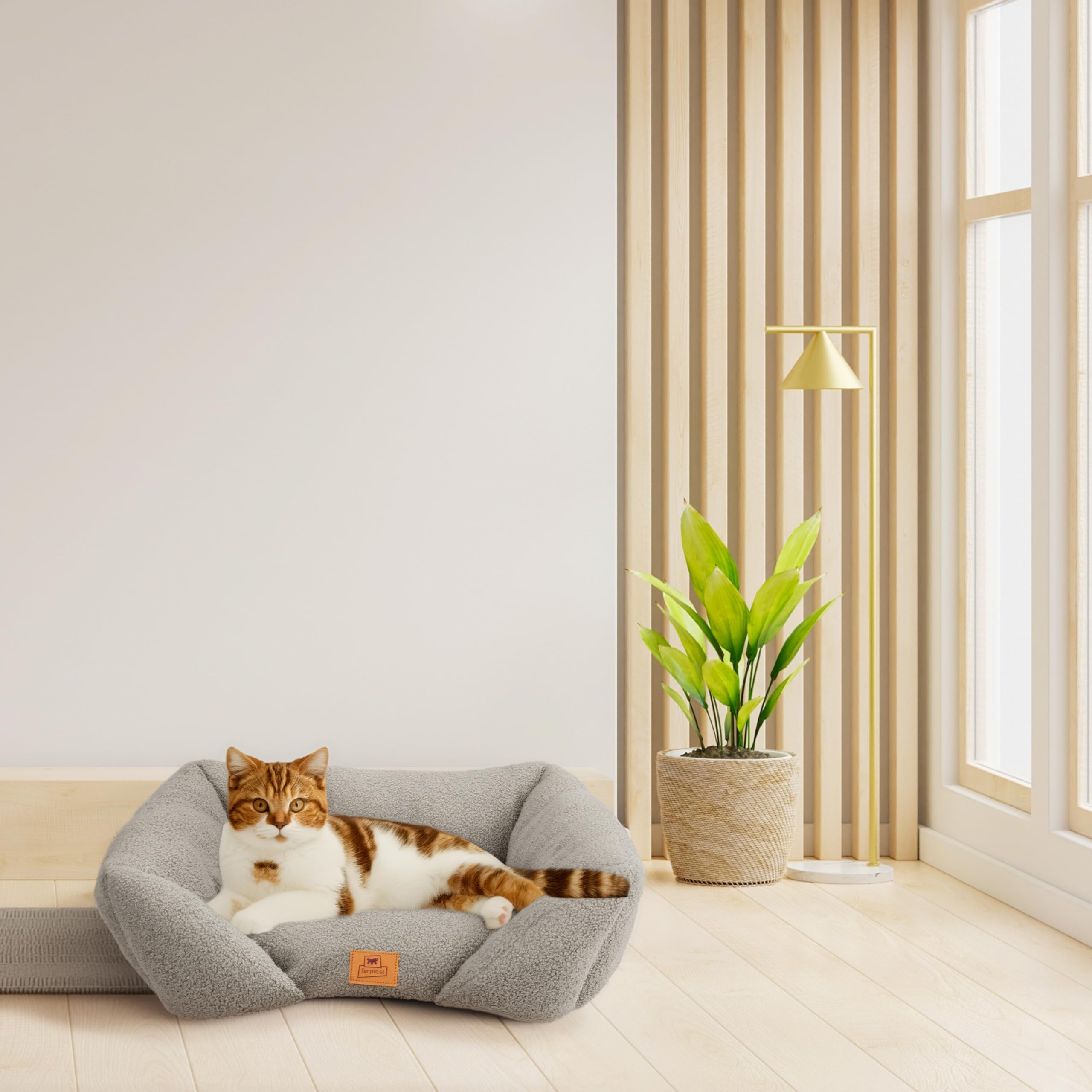 Ferplast Coussin pour Chien de Taille Moyenne, Panier pour Chat, Tissu bouclé synthétique Lavable, Rembourrage Moelleux, 55 x 45 x 20 cm. Gris