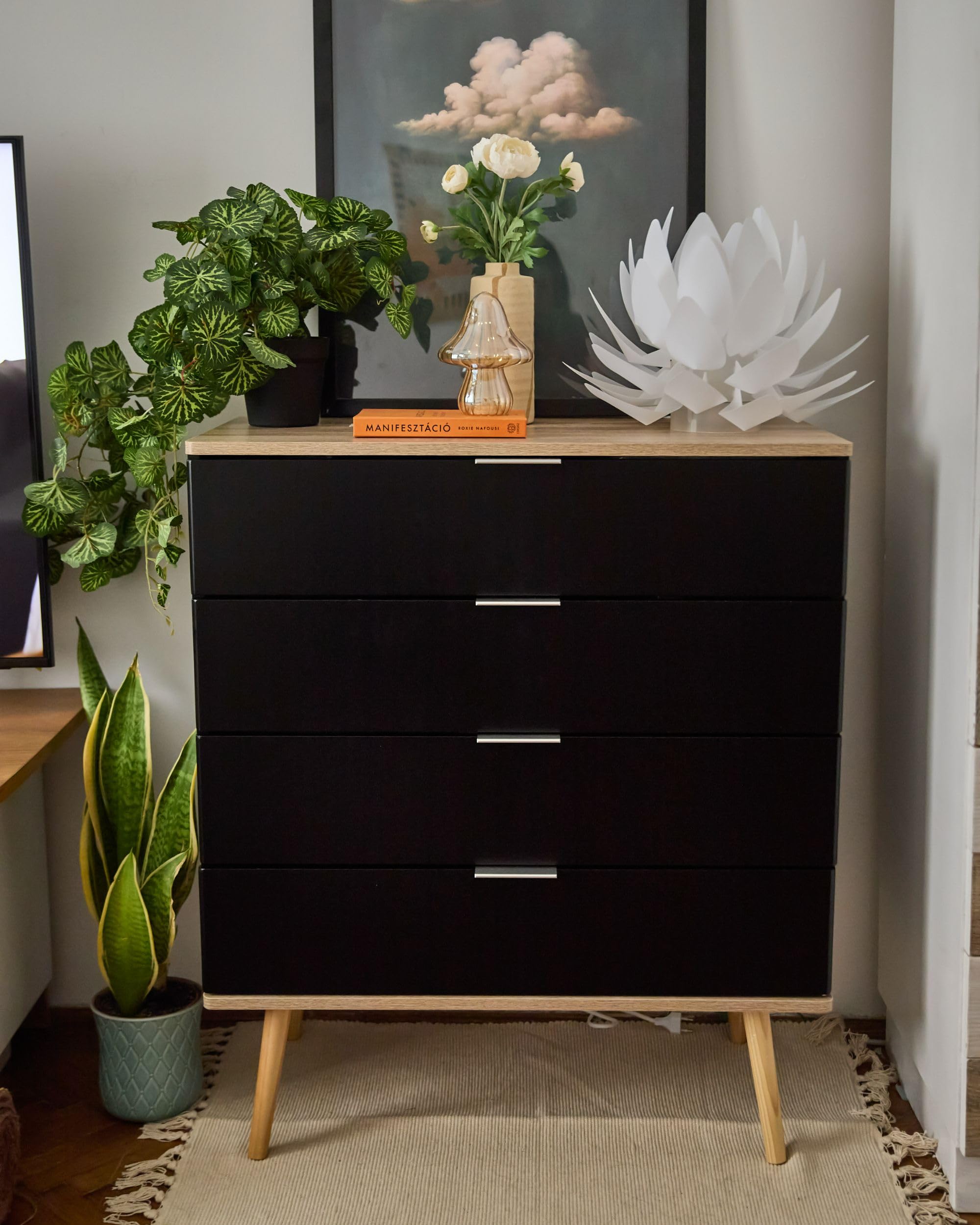 Beliani Originelle Tischlampe Blumen-Motiv Kunststoff weiß Musone