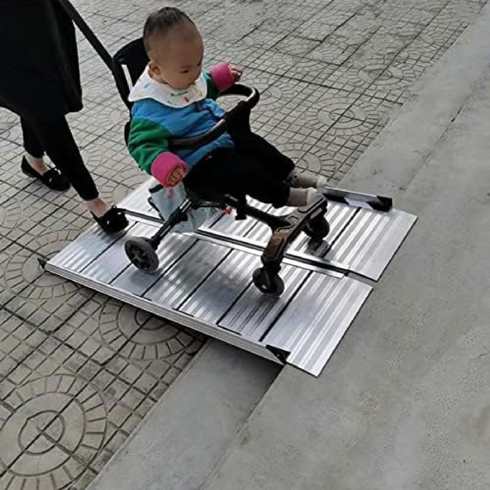 Rampas De Carga De 88 Cm / 3 Pies, Tablero De Rampas Plegables Livianas Con Asa, Rampa Portátil For Silla De Ruedas Con Pedal Móvil Rampa Perfecta For Silla De Ruedas For Escalones En El Hogar, Bordil