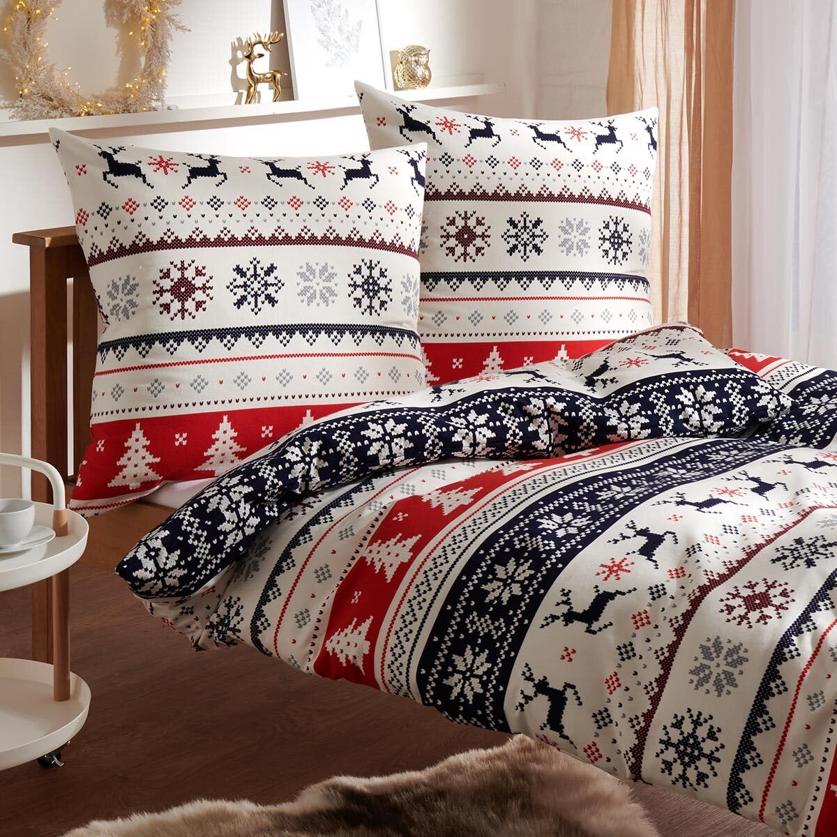 Traumschlaf – Feinflanell Bettwäsche Set – Flanell Bettbezüge aus 100% Baumwolle mit Reißverschluss – Winter Bettgarnitur mit Hirsch-Motiv 135x200 cm + 80x80 cm