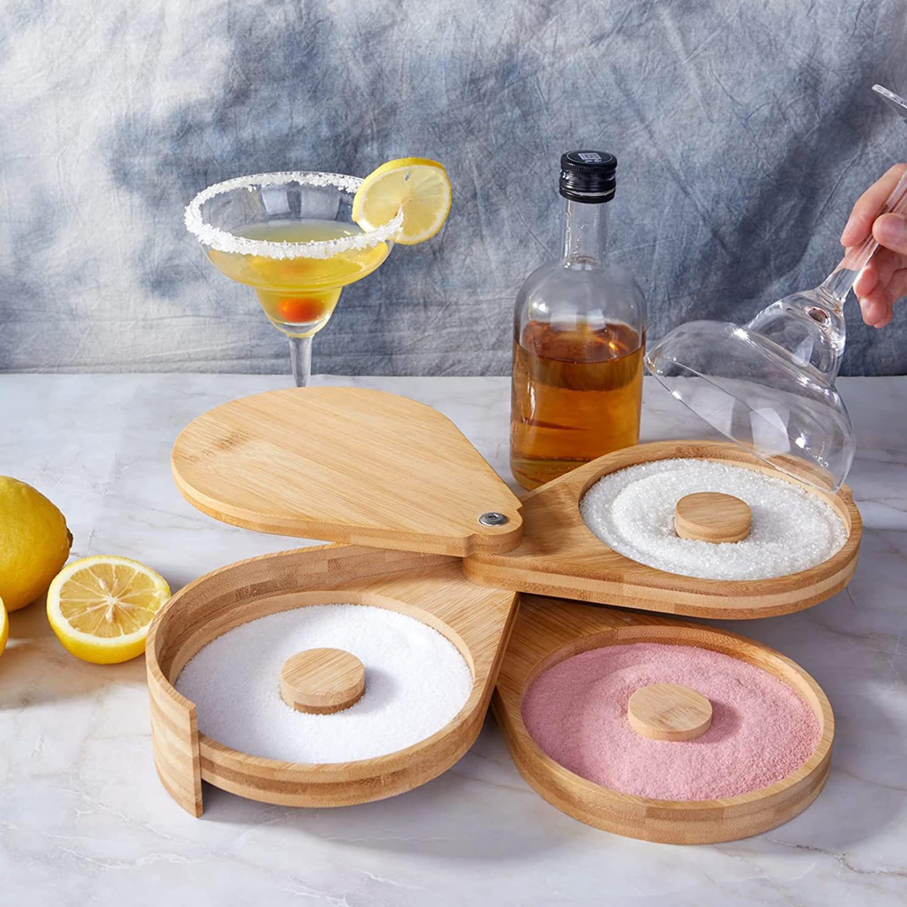 Margarita Salt Rimmer 3-Tier Bamboo Bar Bar Glass Rimmer pour l'assaisonnement de cocktails avec plateau à sommet d'éponge 6 en dia intérieure de sucre et de sel Rimmer pour Martini, Bloody Mary, Sal