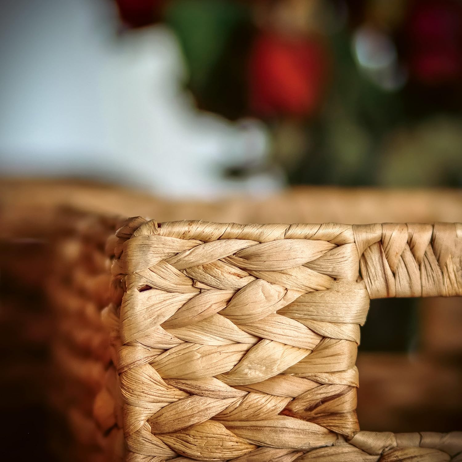 Trademark Innovations Foldable Hyacinth Storage Basket with Iron Wire Frame (Set of 4)