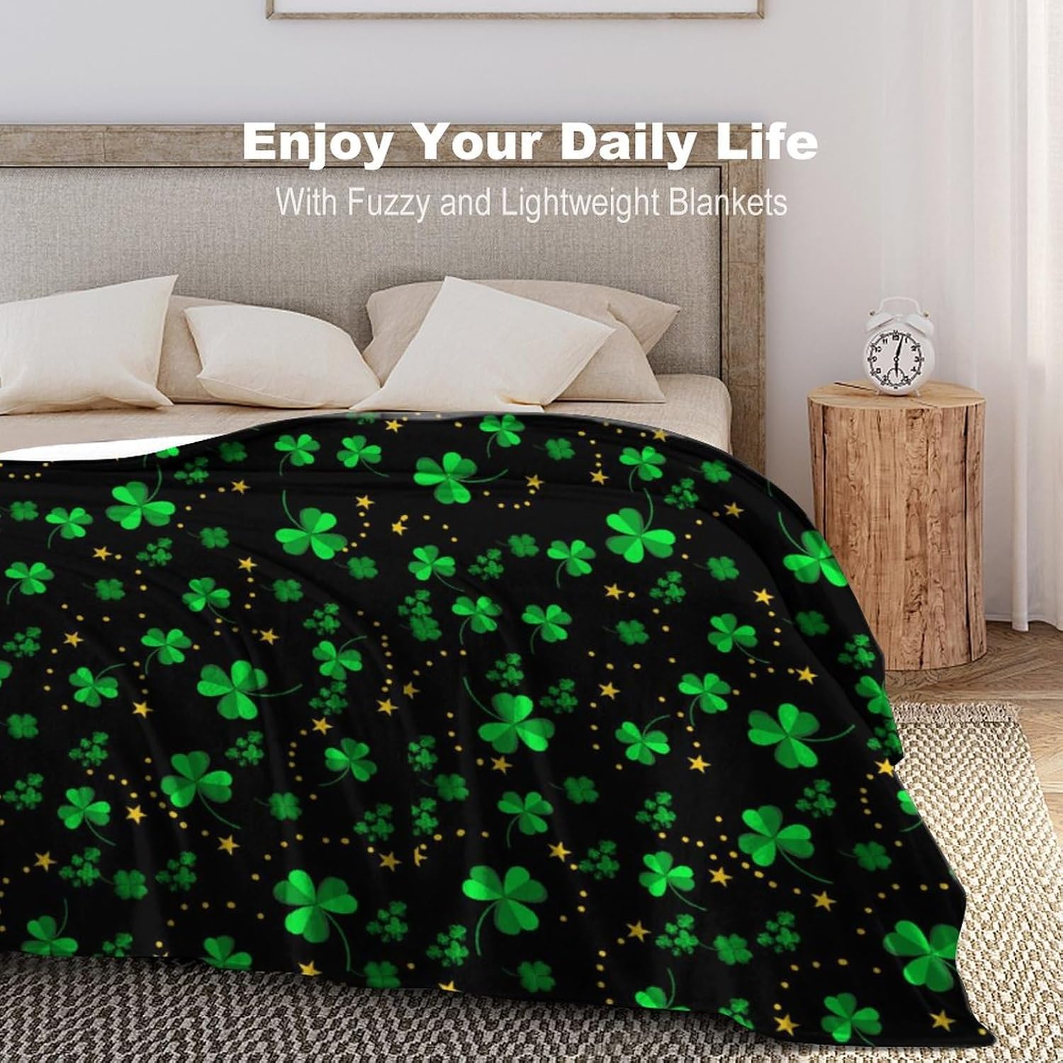St. Patrick's Day Clover Blanket Birthday Gifts for Women Men Soft Throw Blanket Fleece Comfy Plush Flannel Couch Sofa Throws Home Decor