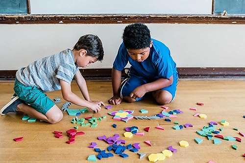 Miniatura 7 de Math for Love Bloques con patrón del siglo XXI: juego de 132 bloques de madera coloridos en ocho formas para un juego creativo de vapor en casa o