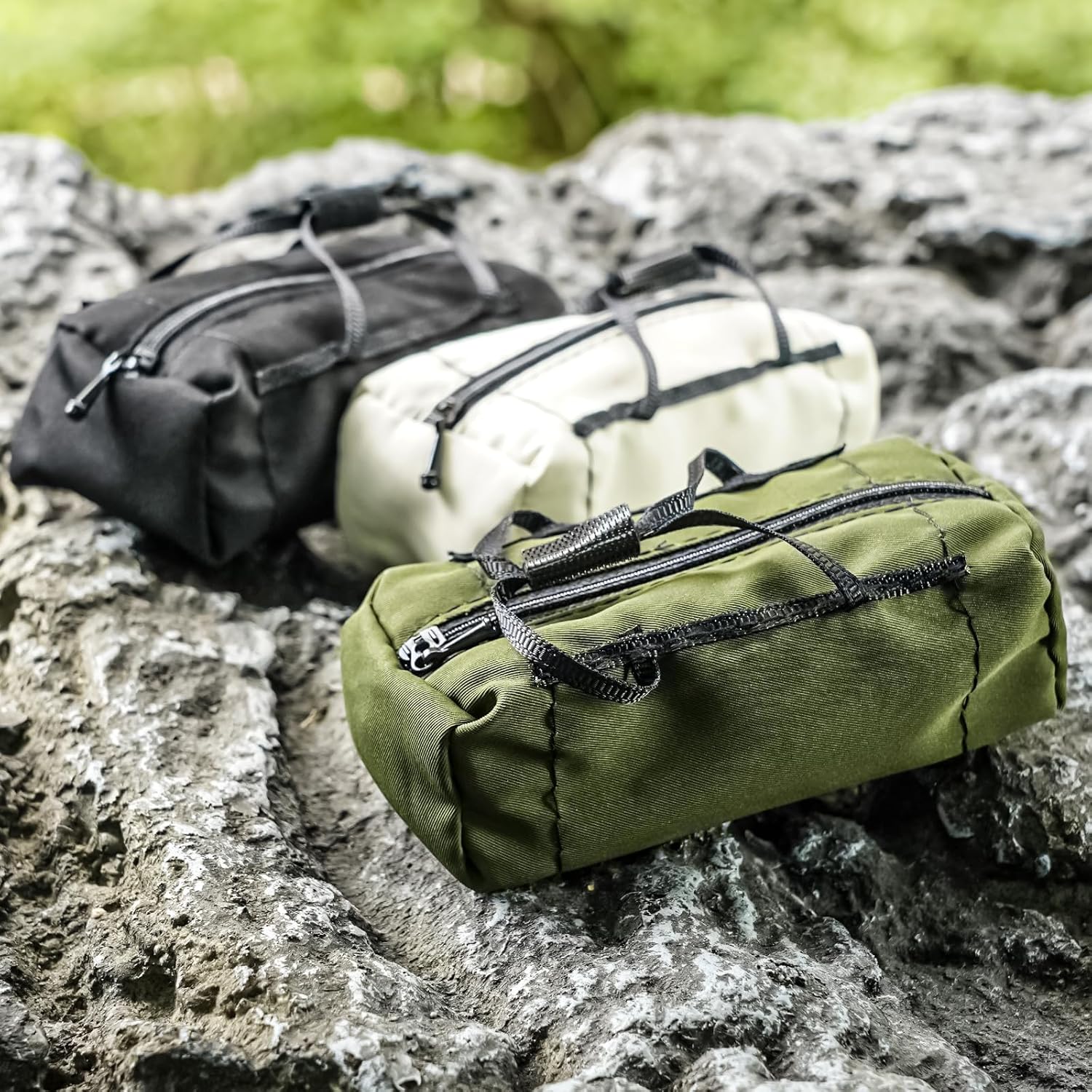 INJORA Miniature Decoration Scale Sports Travel Bag for 1/10 RC Crawler Car Axial SCX10 II SCX10 Pro 90046 UTB10,3pcs