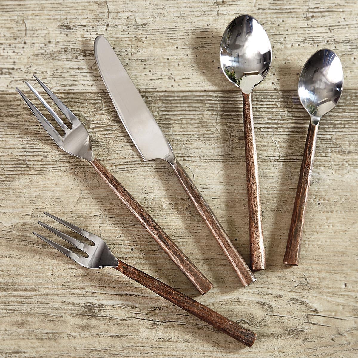 BLACK FOREST DECOR Hewn Copper 5 Piece Flatware Set