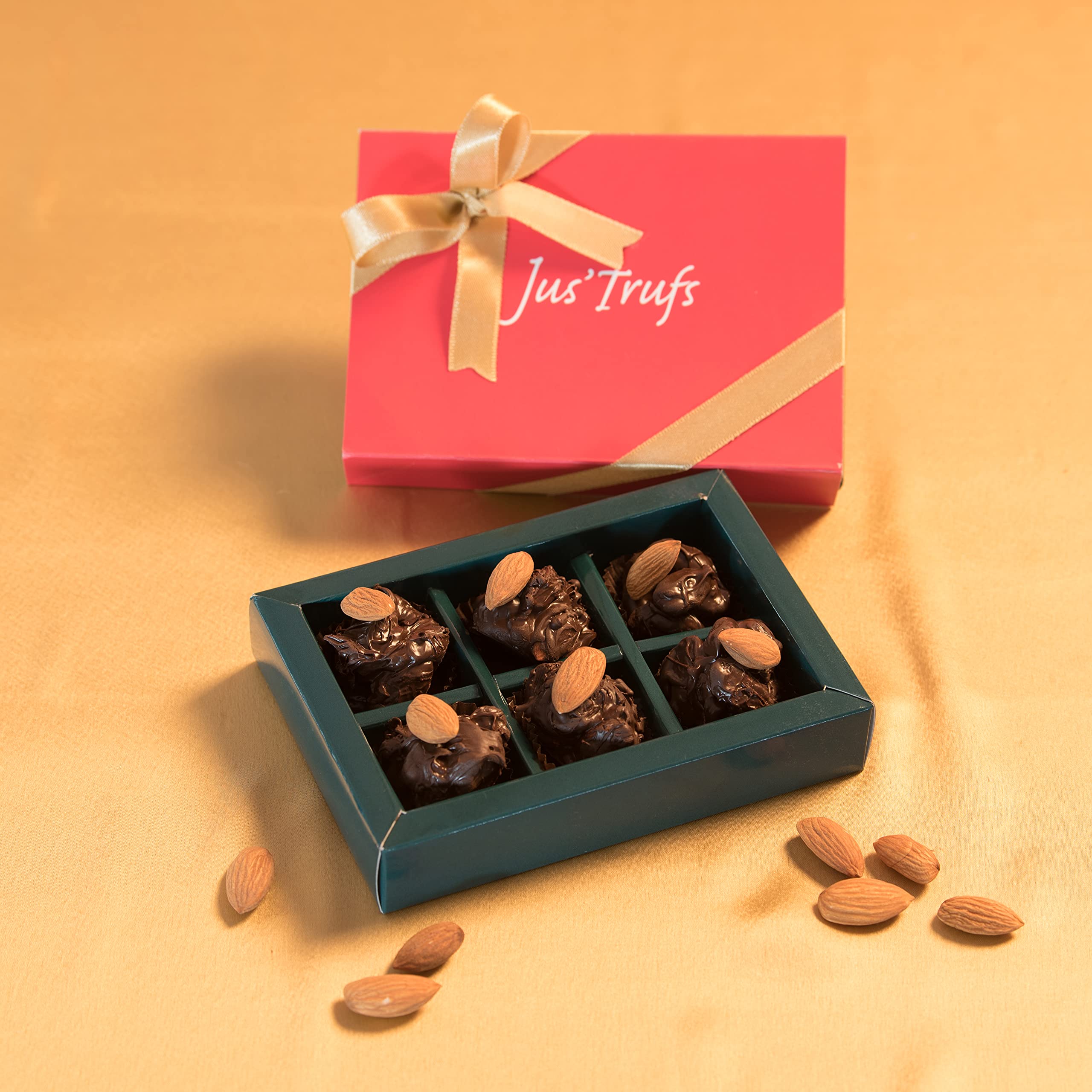 Jus’Trufs Vegan Chocolate Almond Rocks | Sweetened with Organic Jaggery | Ideal Gift for All Occasions | Vegan | Gluten Free | No Preservatives | Net Wt.: 85 gm