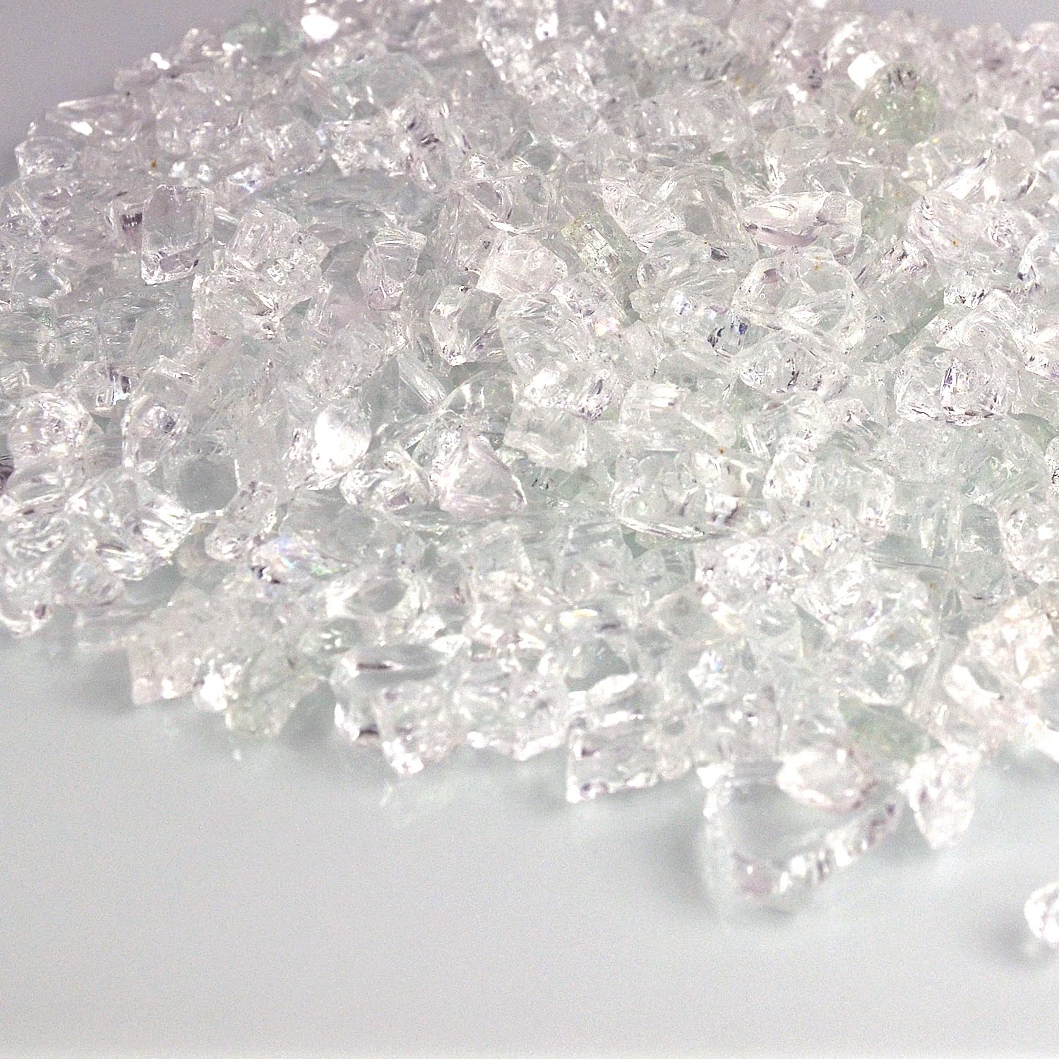 LePe 10 lbs High-Gloss Crushed Glass, 1/2" Fire Glass for Fireplaces, Suitable for Fire Pits, Fireplace Tables and Landscaping (Clear)