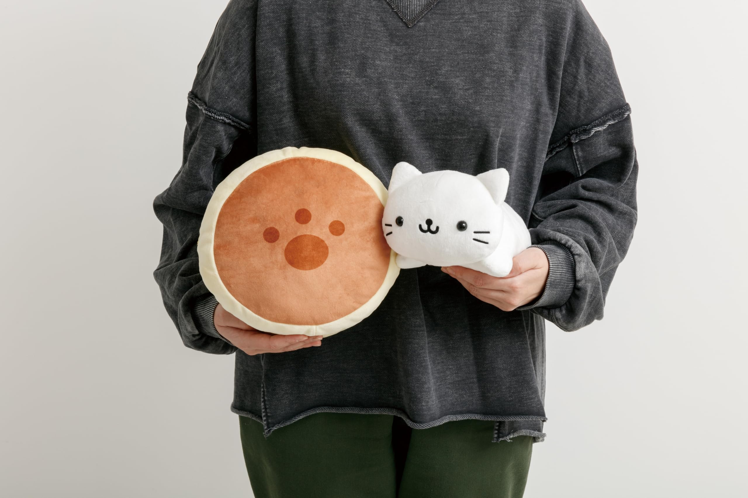 Amazon.co.jp: サンエックス にゃんにゃんにゃんこ ぎゅーっと