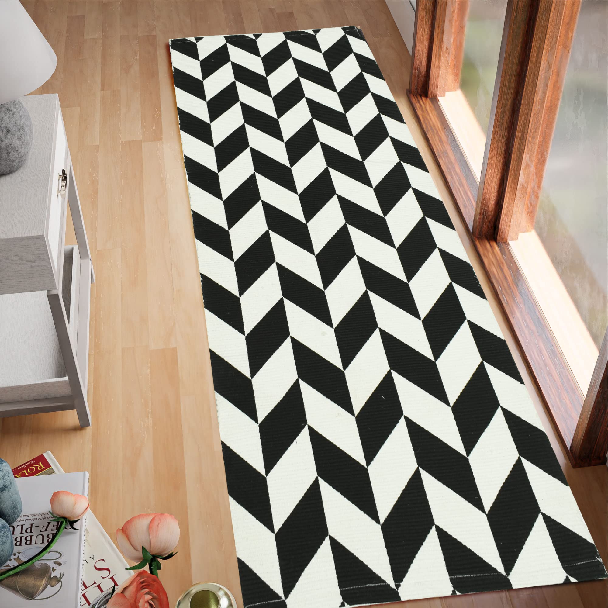 Pure Cotton Abstract Printed Dhurrie Carpet Rug Runner Floor Mat for Living Room, Bedroom (2 FEET X 5 FEET, Black)