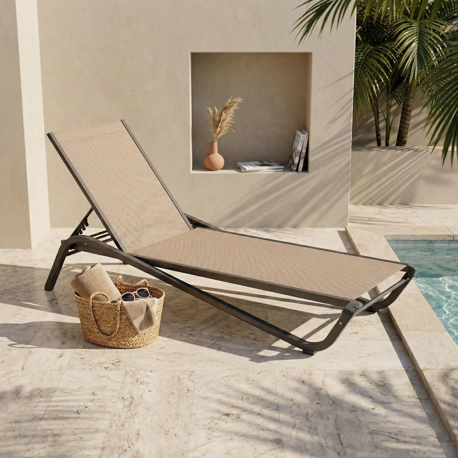 Set of 2 Patio Chaise Lounge Chairs, All-Weather Aluminum Pool Loungers for Outside, 5-Position Adjustable Sunbathing Chair for Deck, Backyard & Poolside, Rust-Proof & Stackable, Beige