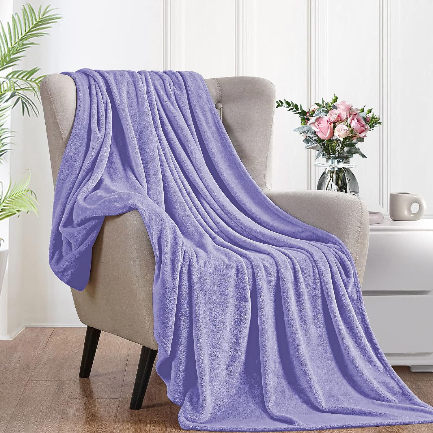 Soft Fleece King Size Blanket, Lilac Lightweight Microfiber Blankets for Sofa, Bed, Couch, Breathable Thermal Warmth Comfort, 108” x 90”