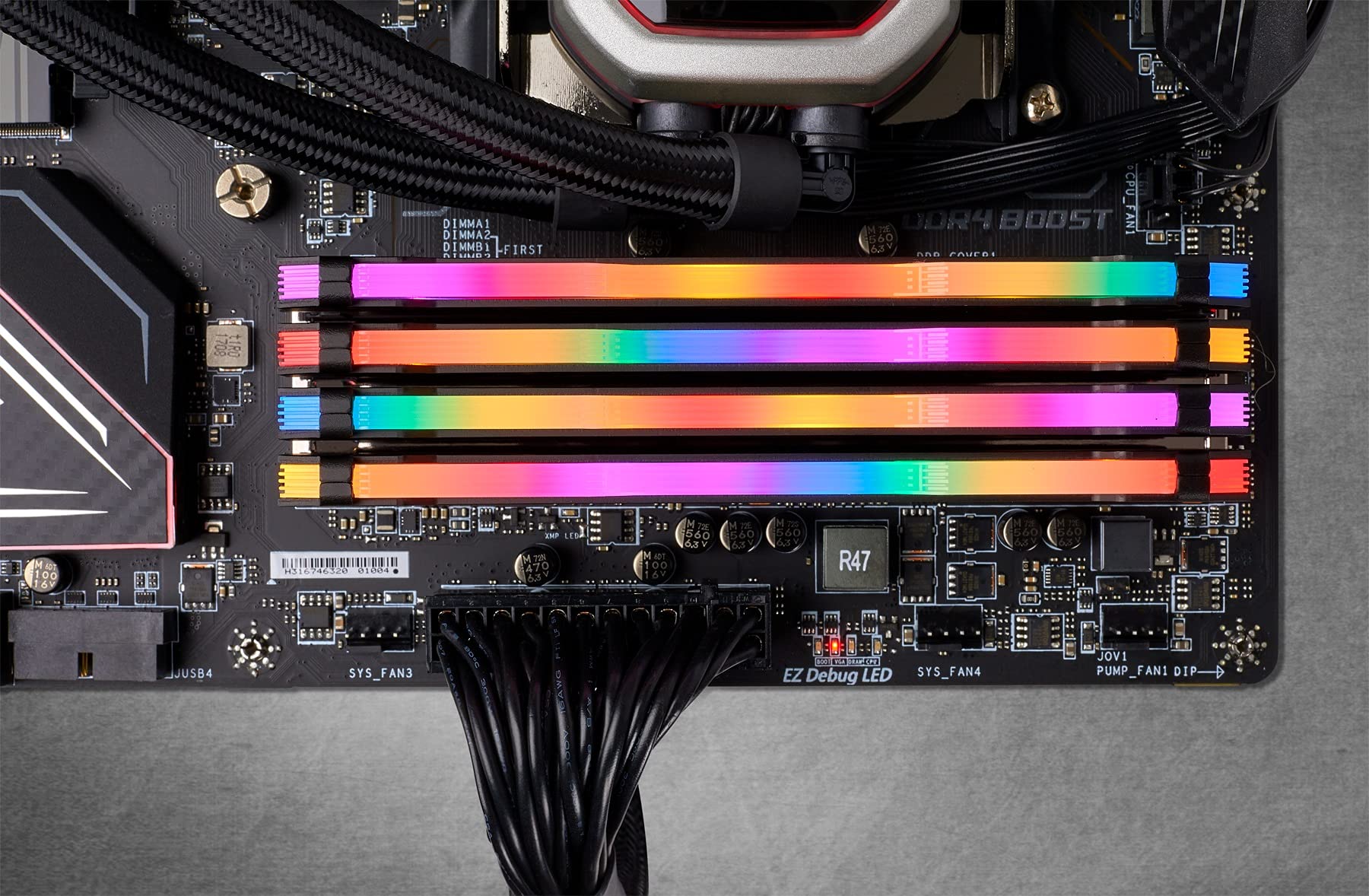 Corsair Módulo de Memoria de 32 GB con C16 XMP 2.0, Negro, 4 x 8 GB