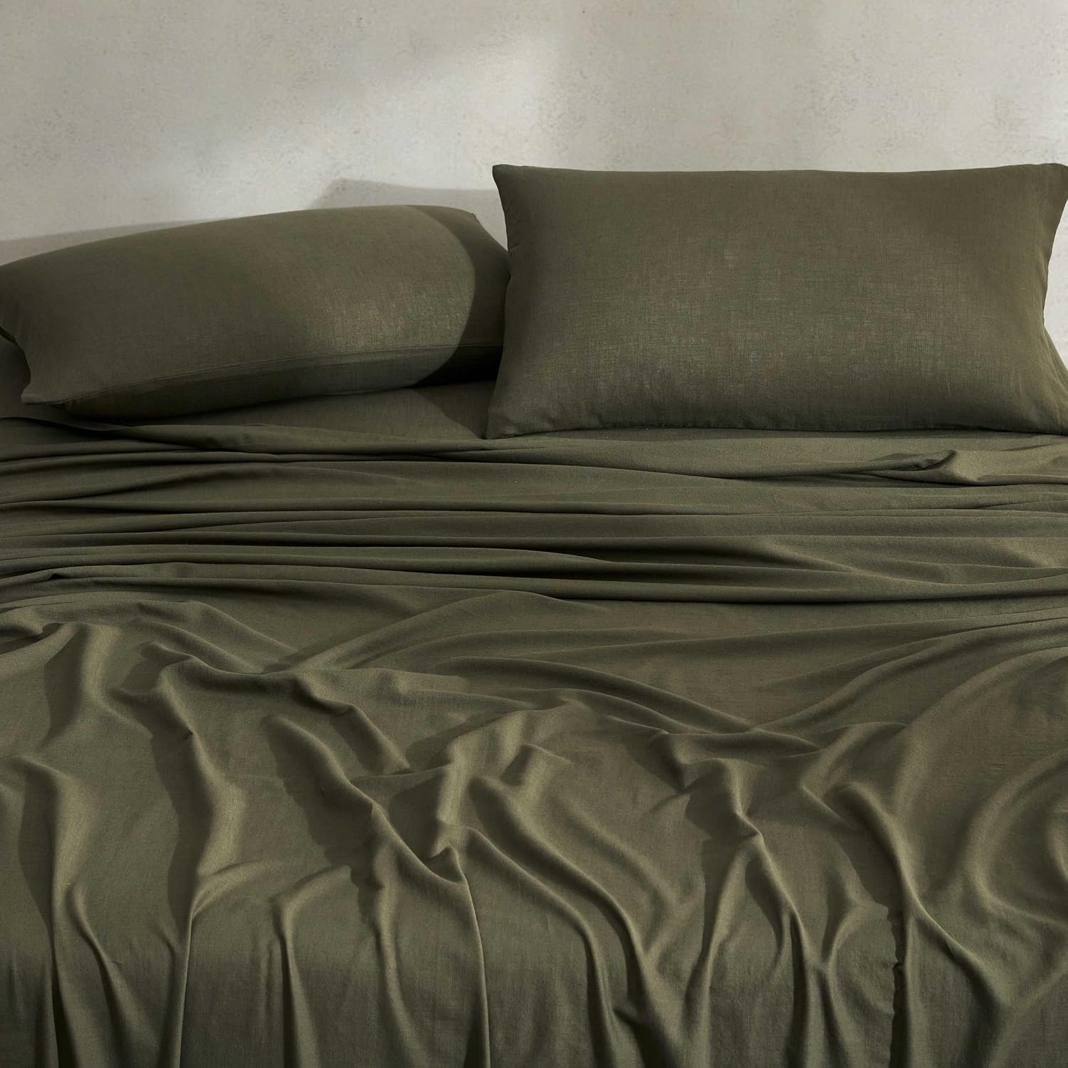 Calvin Klein - Queen Sheet Set with Fitted Sheet & Pillowcases image 3