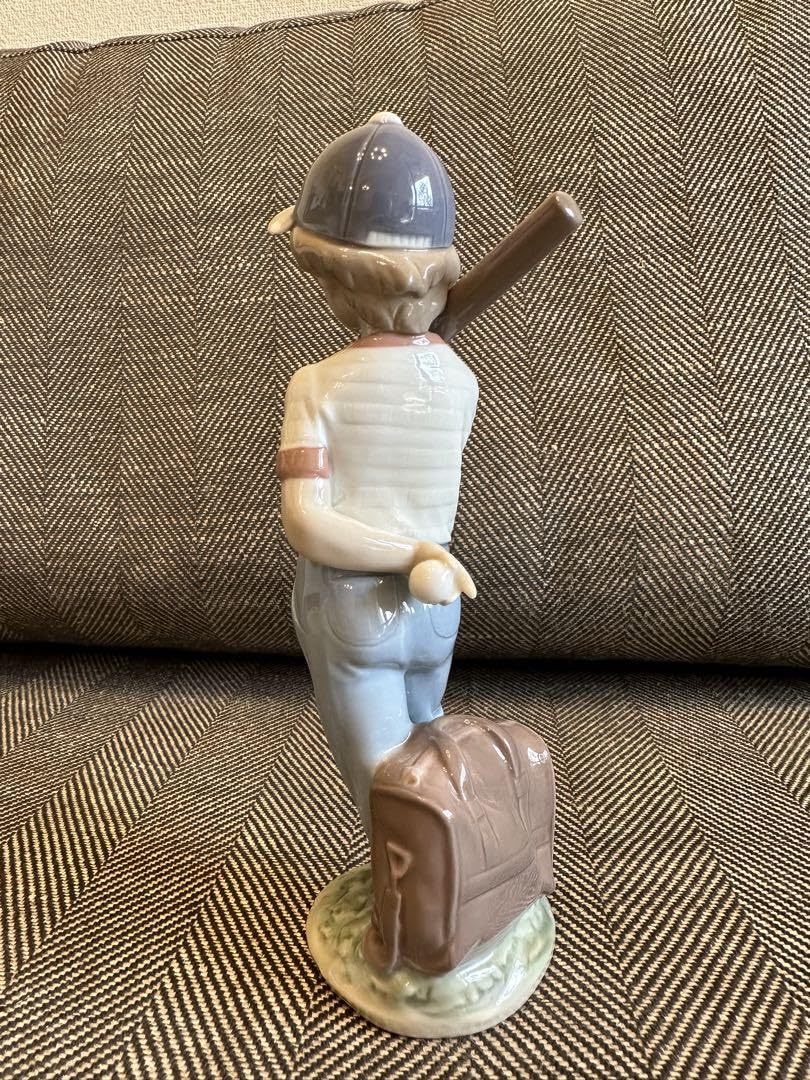 Amazon.co.jp: リヤドロ 野球少年 #7610 陶器 絶版 フィギュリン 置物