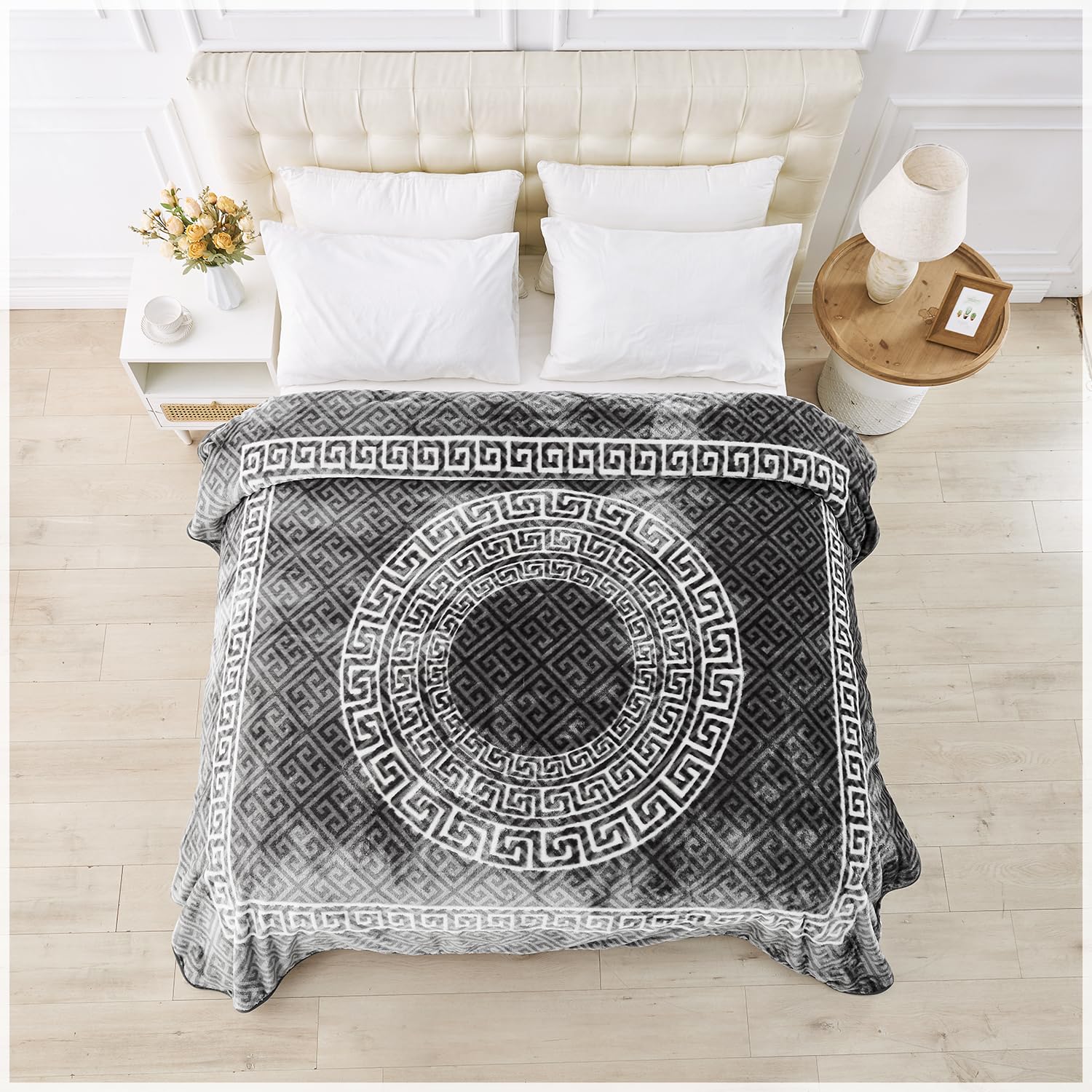 GC GAVENO CAVAILIA Fleece Throw Blanket - Soft Fluffy Polyester Blanket For Bed, Sofa, and Couch Double (150x200 Cm) - Easycare, Anti Allergic Throw - Stylish Greek Blankets for Adults - Charcoal