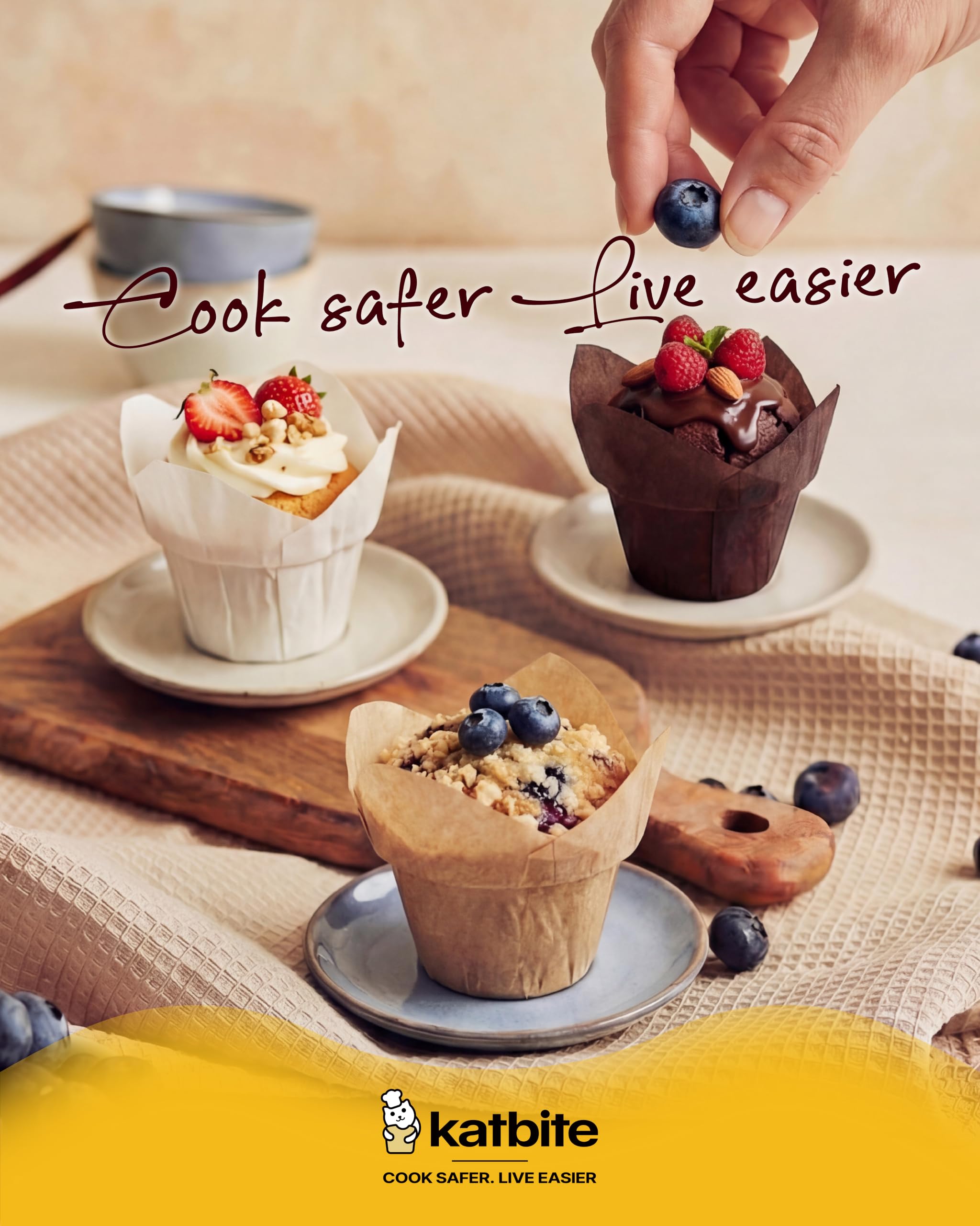 Katbite Moldes para cupcakes con forma de loto, 200 unidades, para hornear magdalenas
