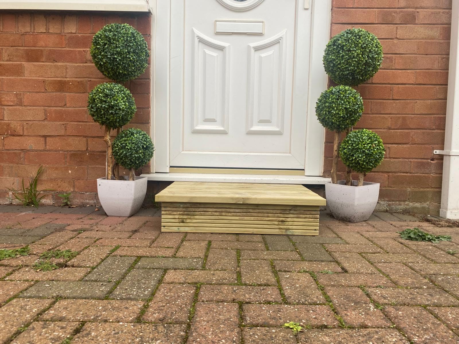 Single step redwood decking steps, treated, sturdy wooden step, garden step stool