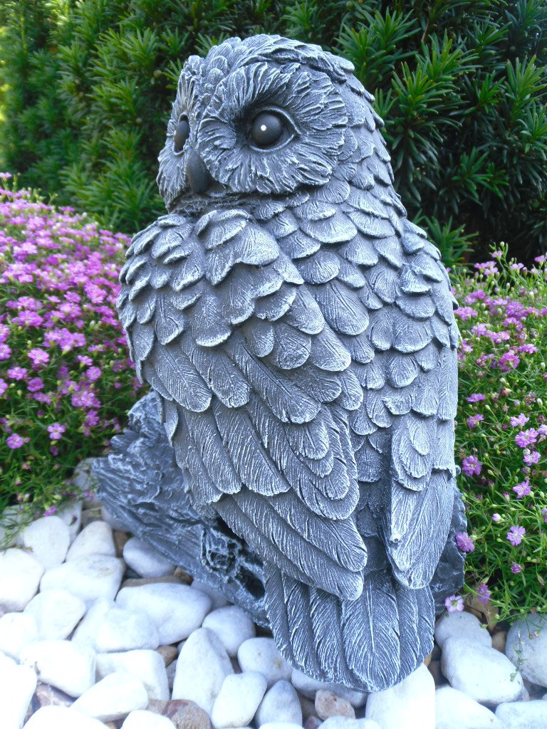 Steinfigur Eule auf Stamm 152/1, Gartenfigur Steinguss Tierfigur Basaltgrau