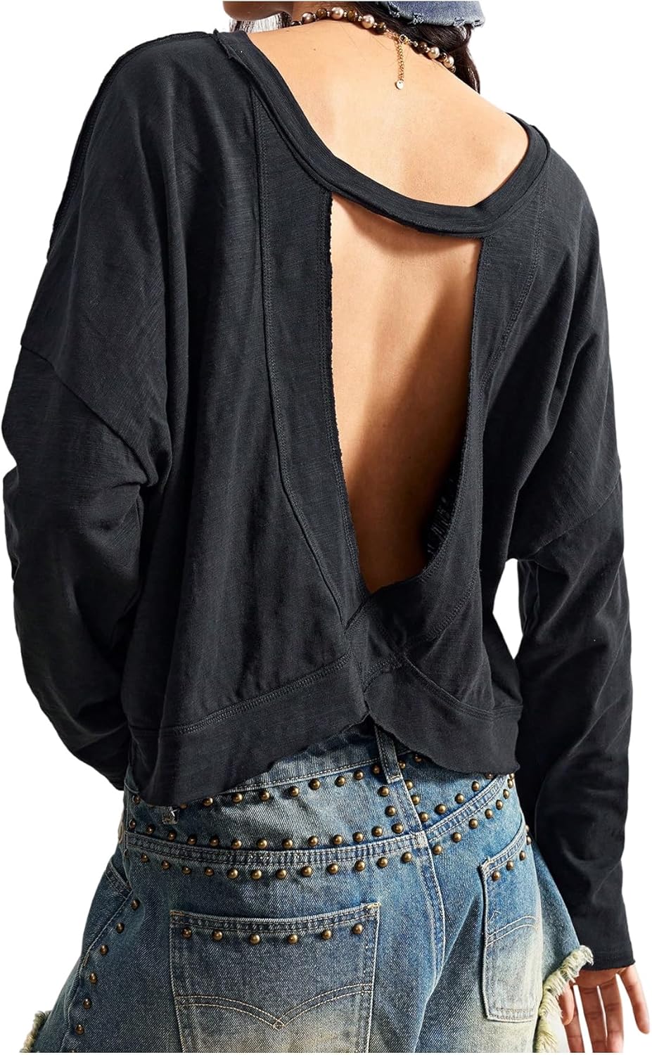 WDIRARA Women's Open Back T Shirts Crew Neck Long Sleeve Tee Cut Out Loose Crop Tops