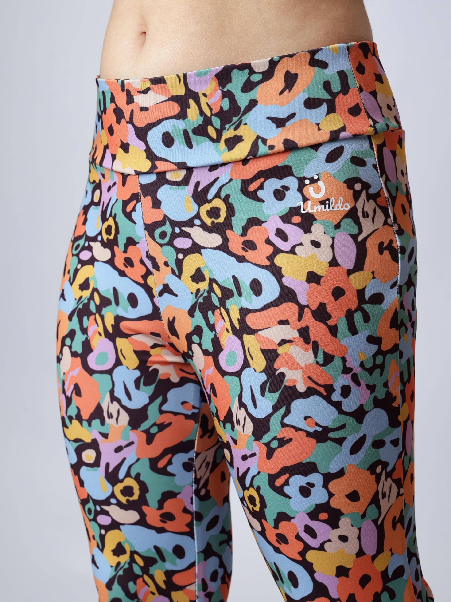UMILDO ColorPop Power: Girls Activewear Set with a Splash of Fun 3