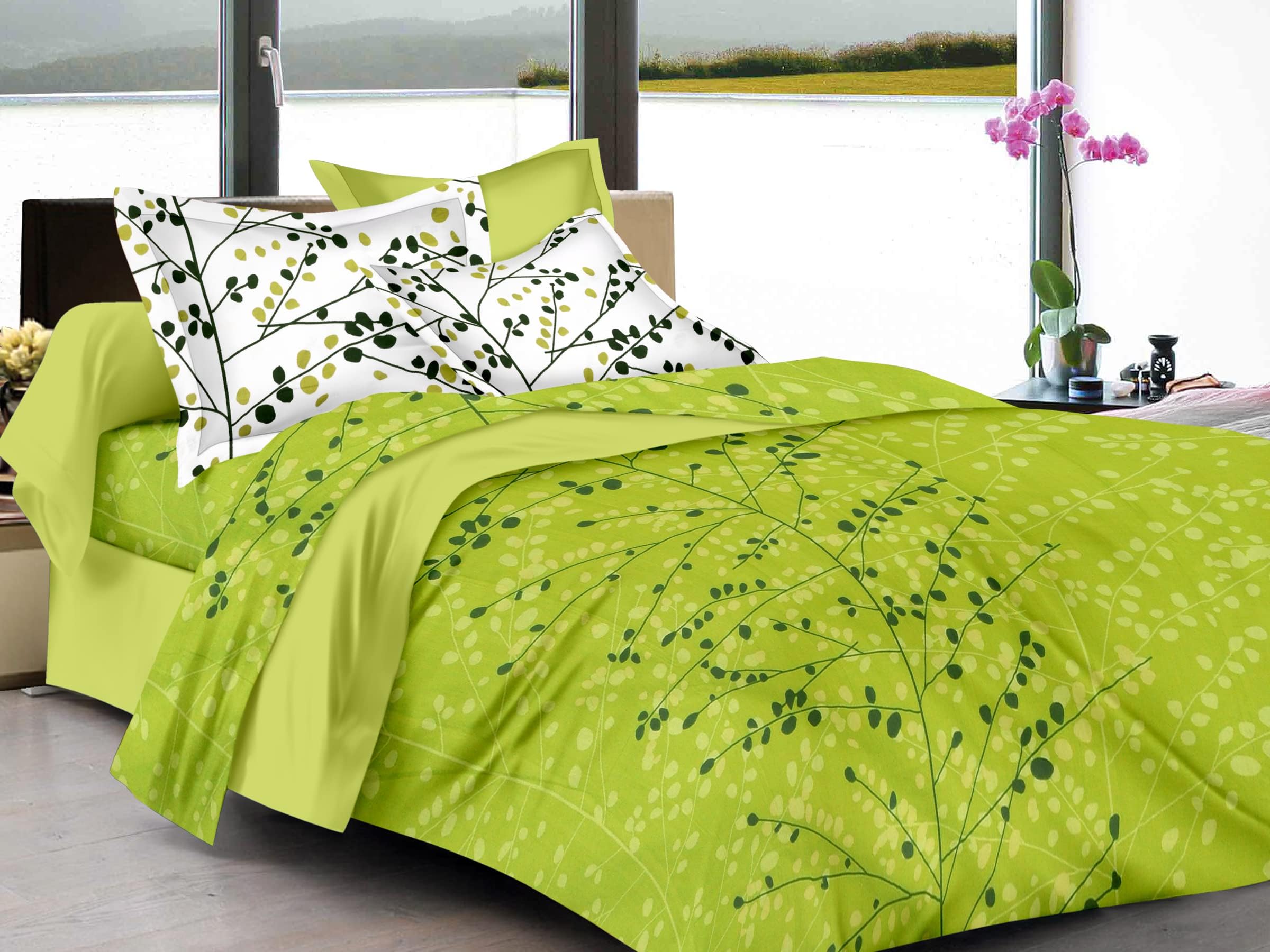 Huesland by Ahmedabad Cotton 144 TC Cotton King Size Bedsheet with 2 Pillow Covers - Green(9ft x 9ft)