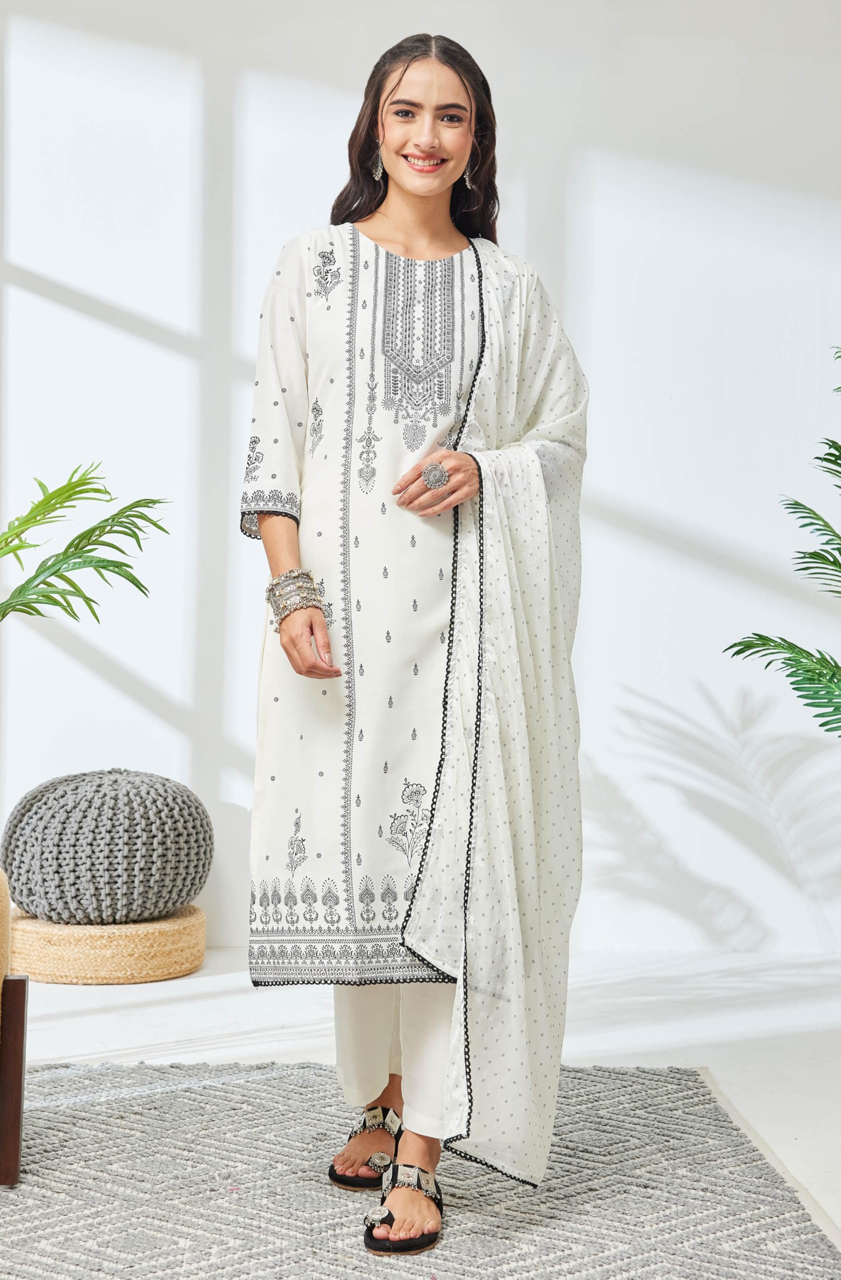 Janasya Women's White Silk Blend Ethnic Printed Straight Kurta Set product image 2