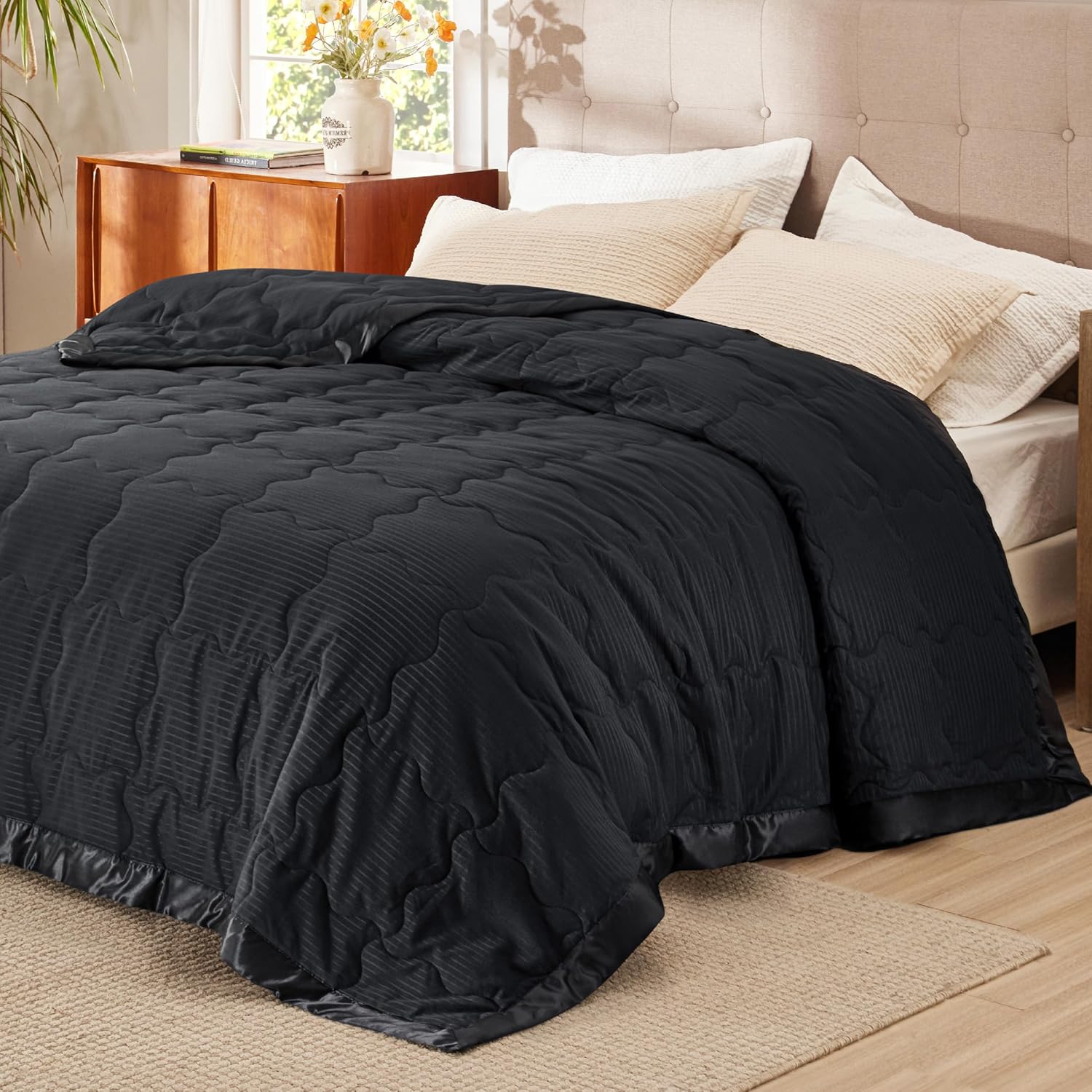 Bedsure Lightweight Blanket...