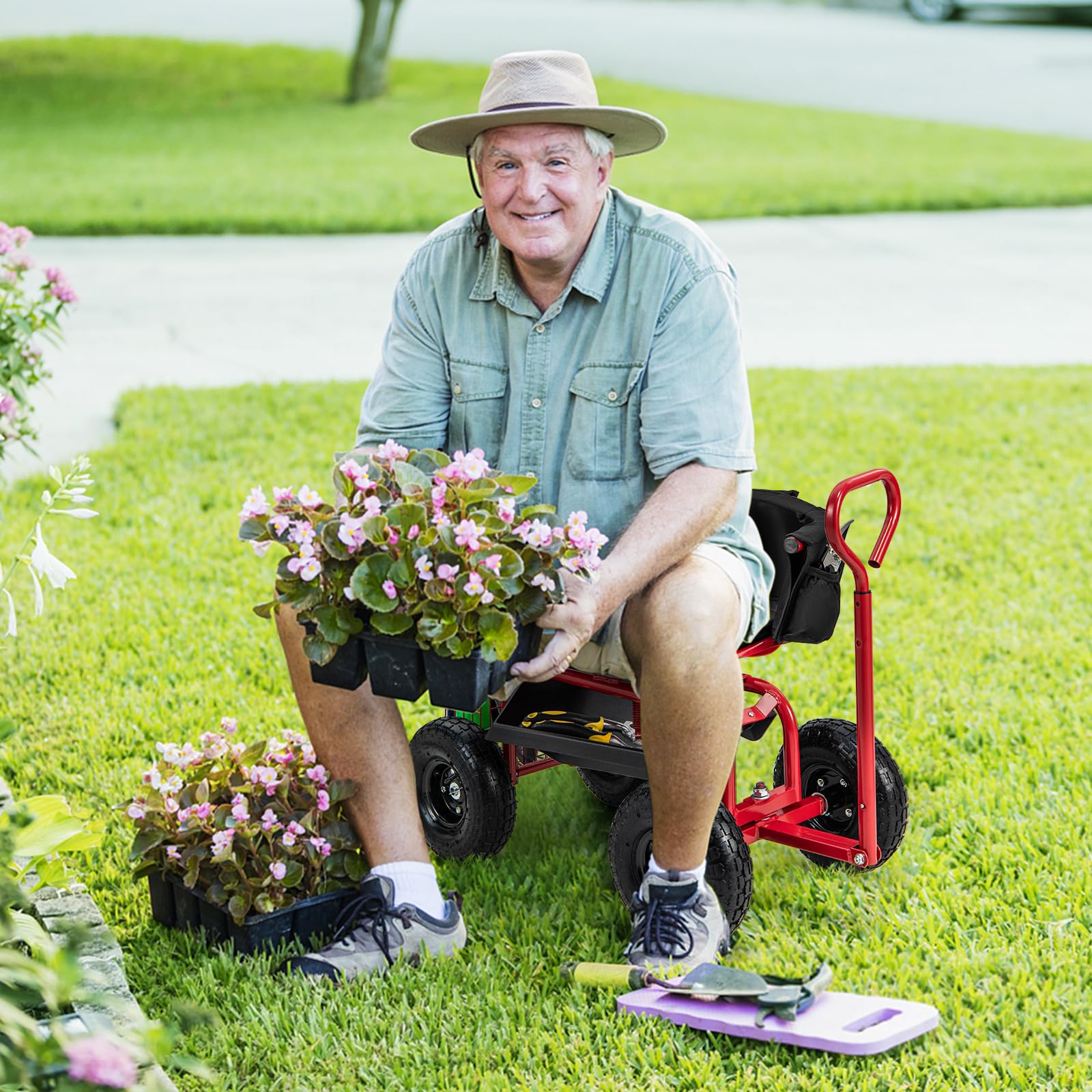 RELAX4LIFE Rollsitz, Fahrbarer Werkstattwagen mit Verstellbarem Drehsitz & Griff, Gartensitz mit Rückenlehne & Abnehmbarem Sitzkissen, Werkzeugwagen mit Ablage & Korb & Tasche (Rot+Schwarz)