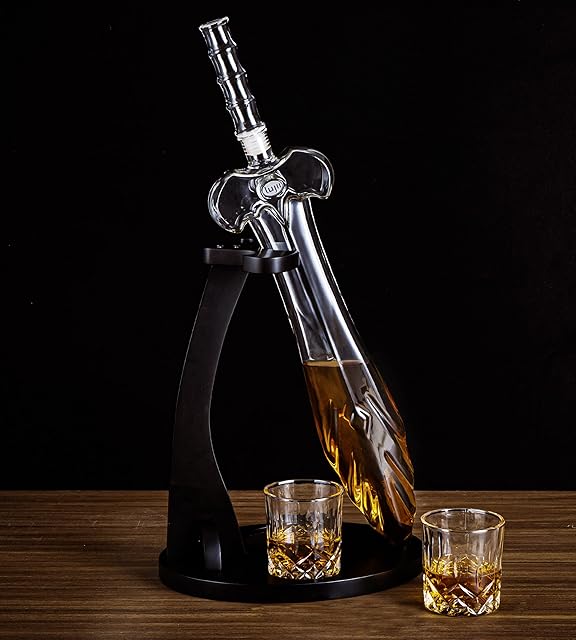 LUJII Heroic Sword Whiskey Decanter Set for Real Men, Hand Blown Liquor Dispenser with 2 Glasses & Wooden Tray, Alcohol Holder for Bourbon, Scotch or Brandy, Gift for Dad, Husband or Boyfriend, 850ml