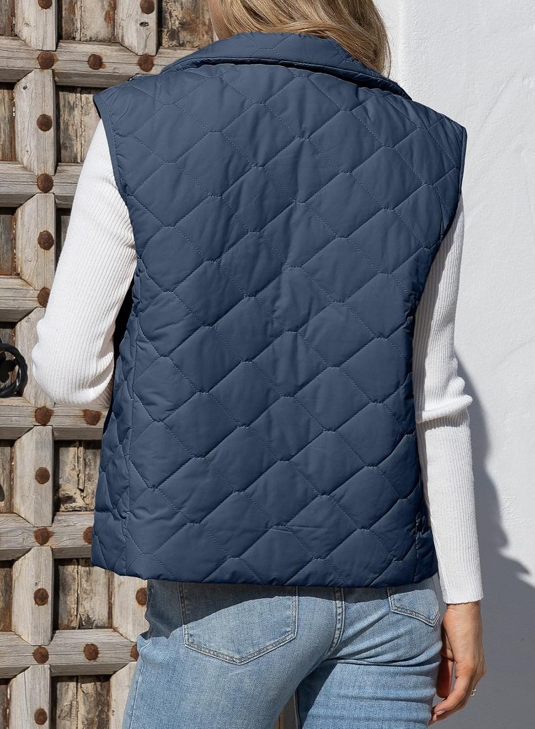 EVALESS Puffer Vest Women Fall Winter Coats 2025 Lightweight Stand Collar Vest Trendy Sleeveless Zip Up Quilted Jackets