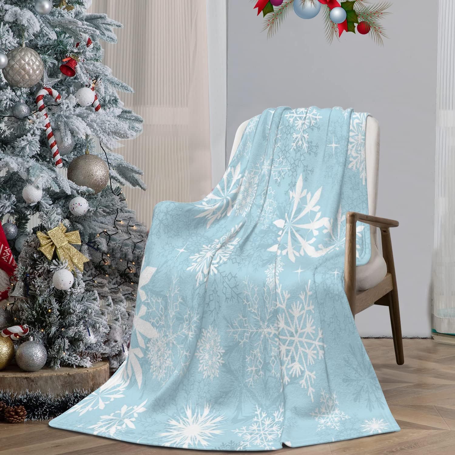 Christmas Throw Blanket for Couch Sofa Blue Snowflake Soft Warm Cozy Fleece Holiday Throw Blanket, Home Decor, Lightweight 40x50 Inches