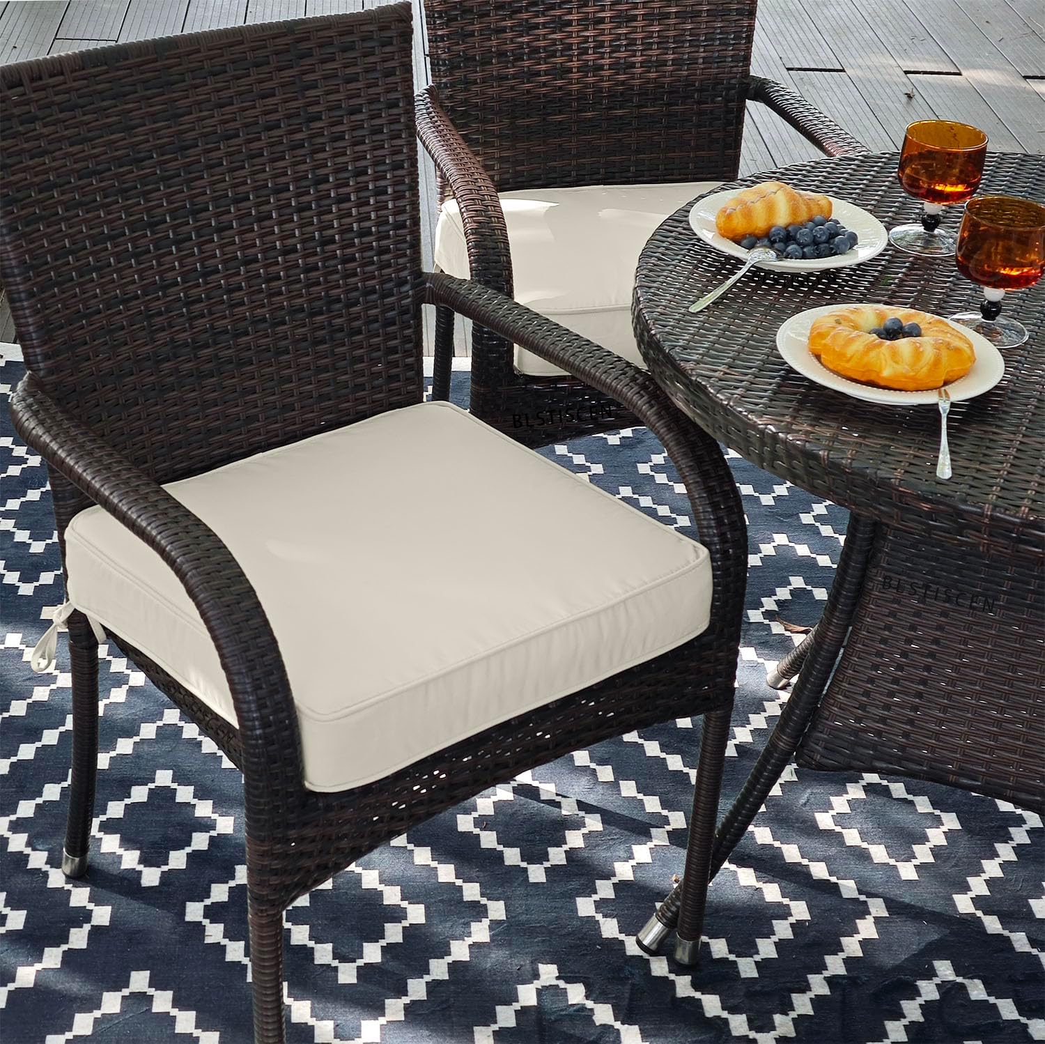 18"x18"x3" Outdoor Square Corner Chair Cushions with Ties Set of 2, Water&Fade Resistant Thick Seat Cushion Pads for Garden Patio Dining Porch Furniture - Cream White Cream White 18 x 18 x 3 In