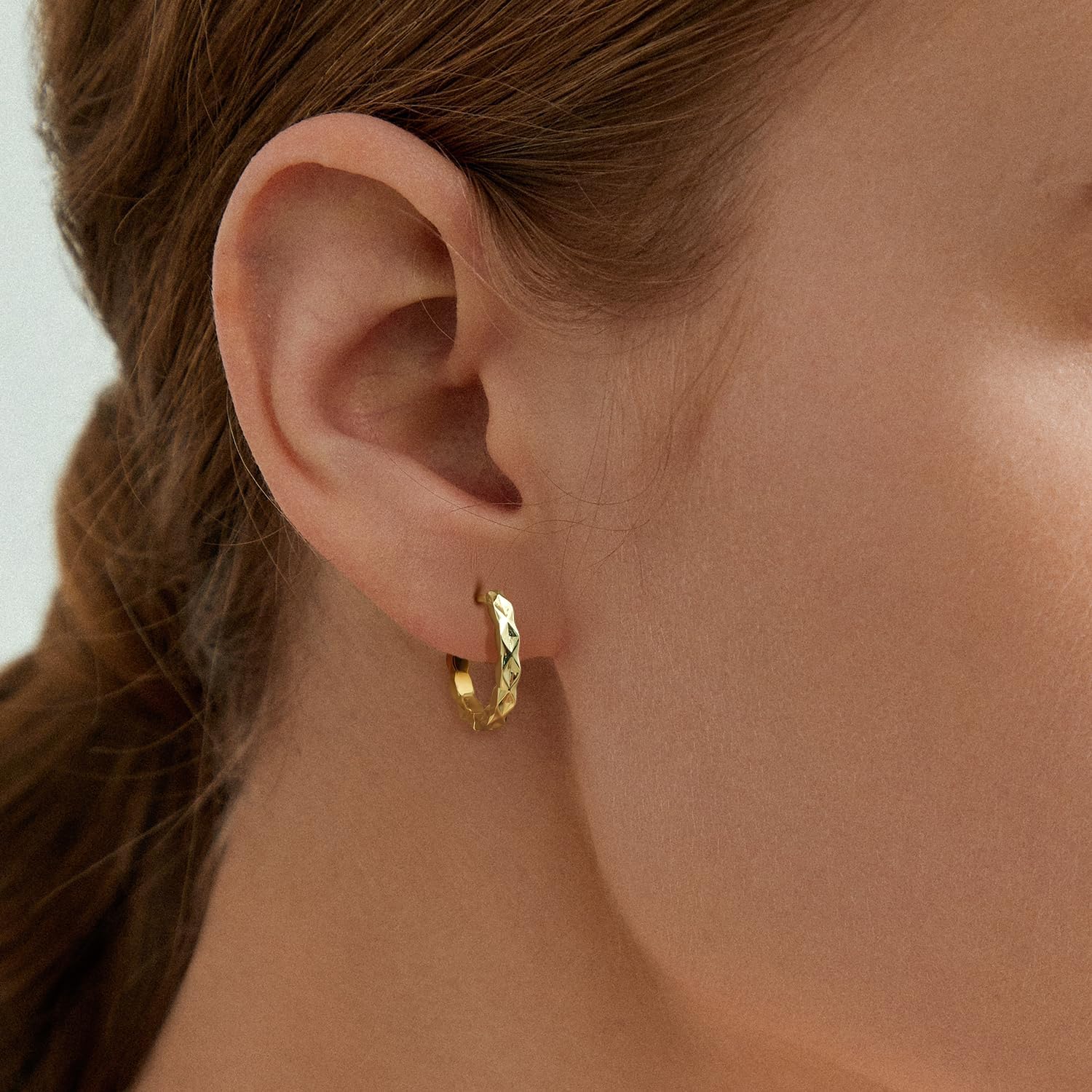 14K Gold Hoop Earrings for Women Gold Earrings for Women Hoop Earring for Womens Hoops Starry Surface Sparkling Brightly Hypoallergenic Hoops Earring for Womens 18mm - Image 3