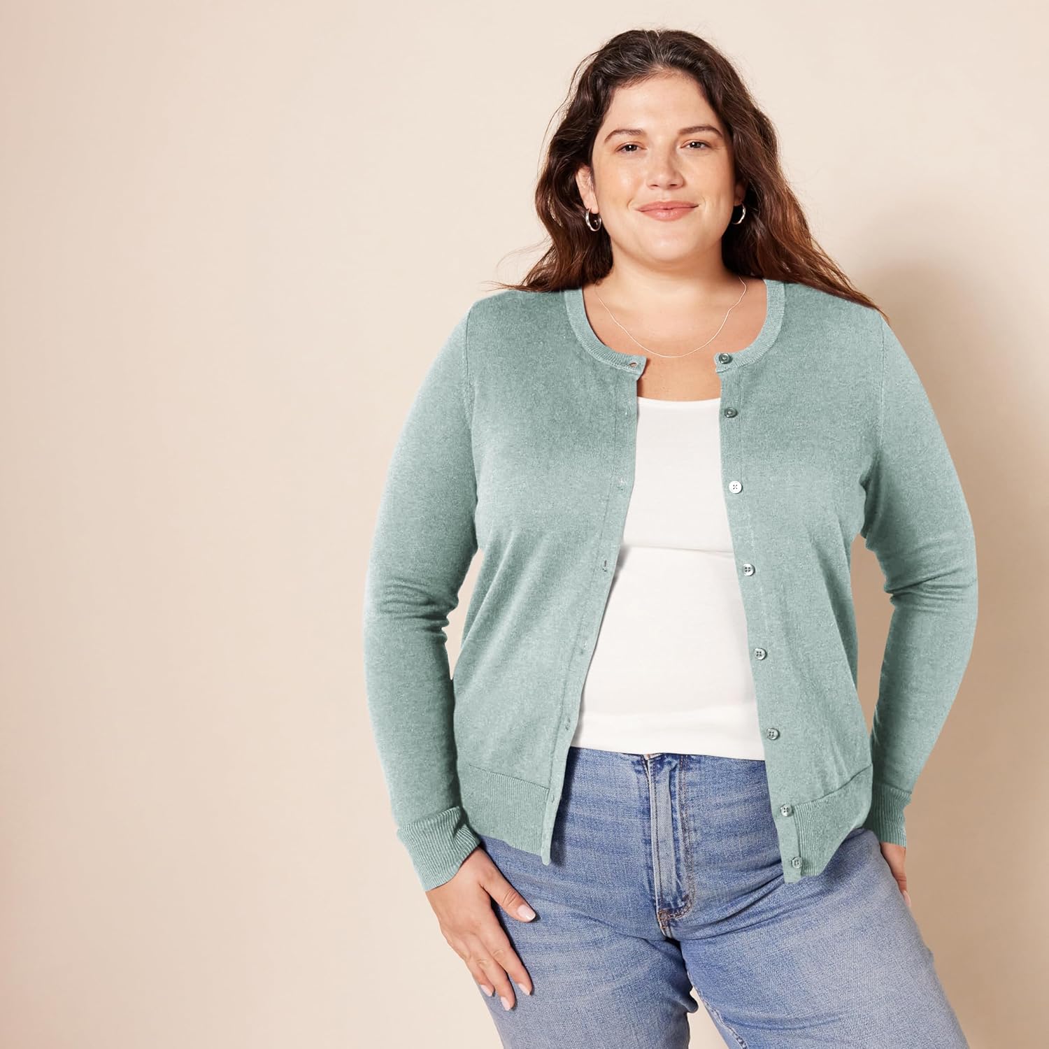 Amazon Essentials Women's Lightweight Crewneck Cardigan Sweater (Available in Plus Size) - Image 6