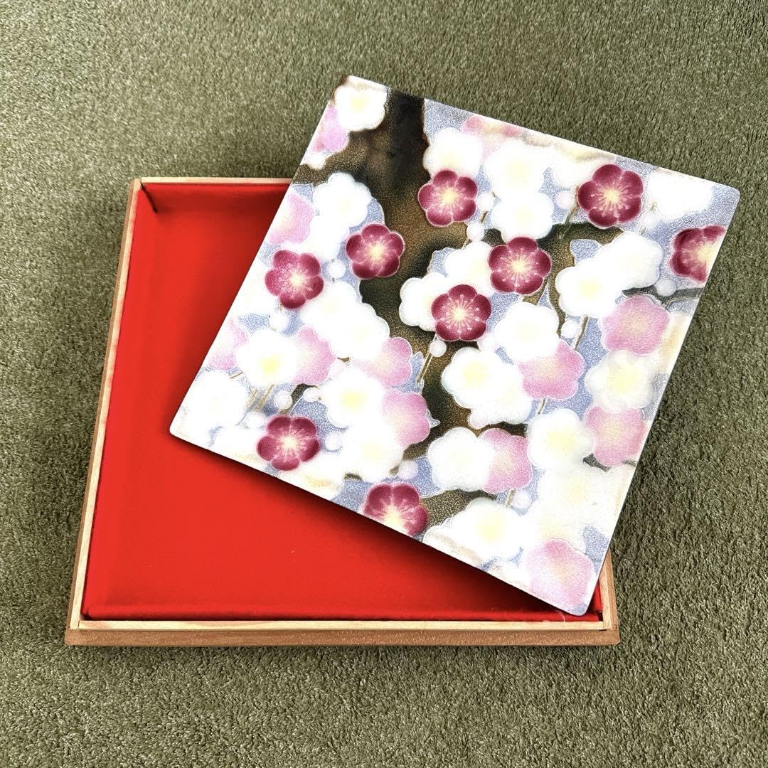 七宝焼 飾り皿 井野碩哉 米寿記念 レア 希少品 梅 ￼ Amazon.co.jp: 七宝焼 飾り皿 井野碩哉 米寿記念 レア 梅