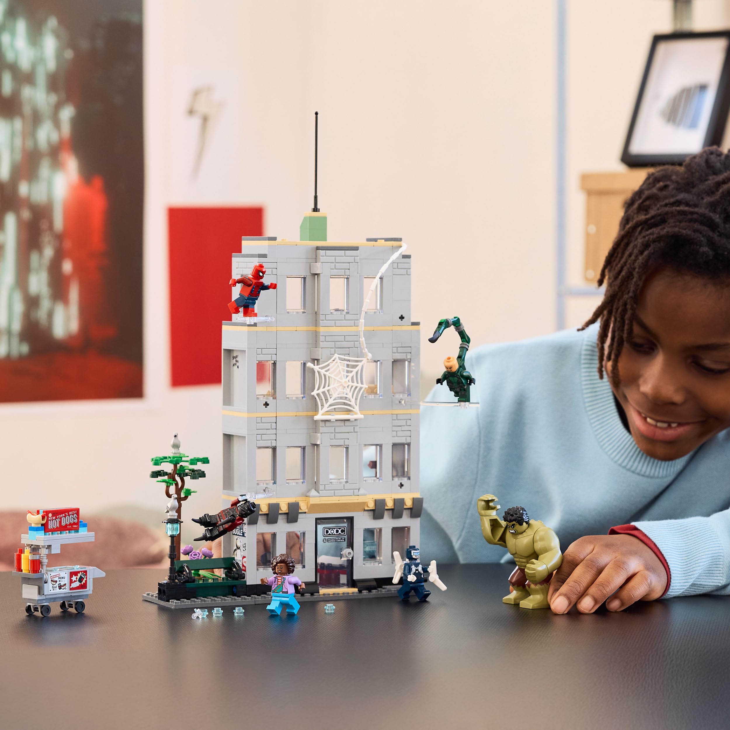 LEGO | Marvel Epickie starcie: Spider-Man kontra Hulk 76350 | Zabawka dla 8-latka, 6 postaci Marvel z filmu, prezent dla fana Spider-Mana, zestaw klocków dla dzieci, 534 elementy
