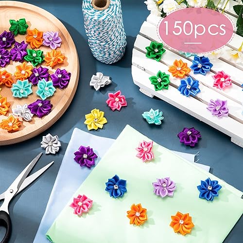 Miniatura 3 de 150 piezas de flores de cinta de satén pequeñas para manualidades de 1.2 pulgadas, mini flores de tela, flores de margaritas multicolor con
