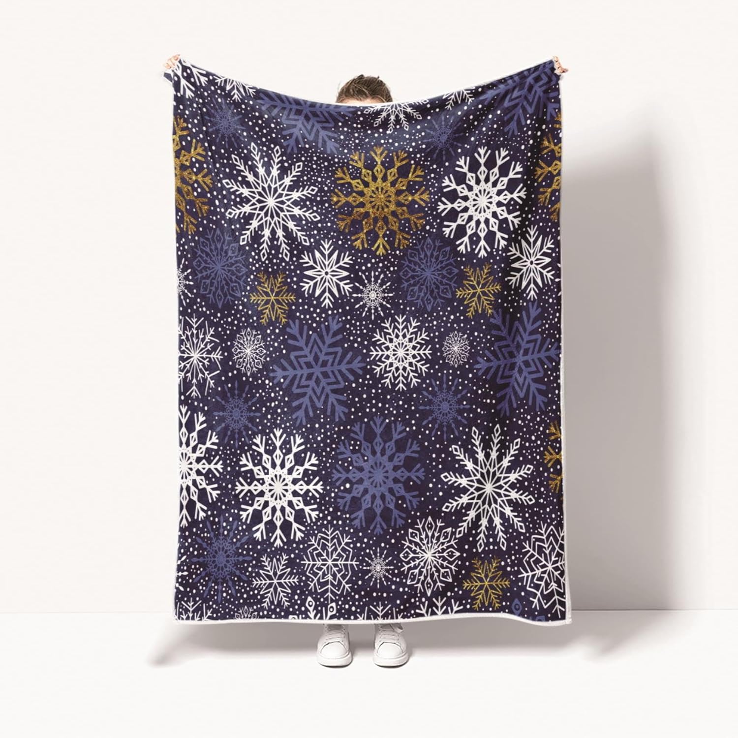 Christmas Snowflake Throw Blankets, Winter Blue White Gold Snowflakes Pattern Cute Print Soft Lightweight Flannel Blanket Decorative Kids Girls Women Teen Bed Sofa Couch Chair 60X70in